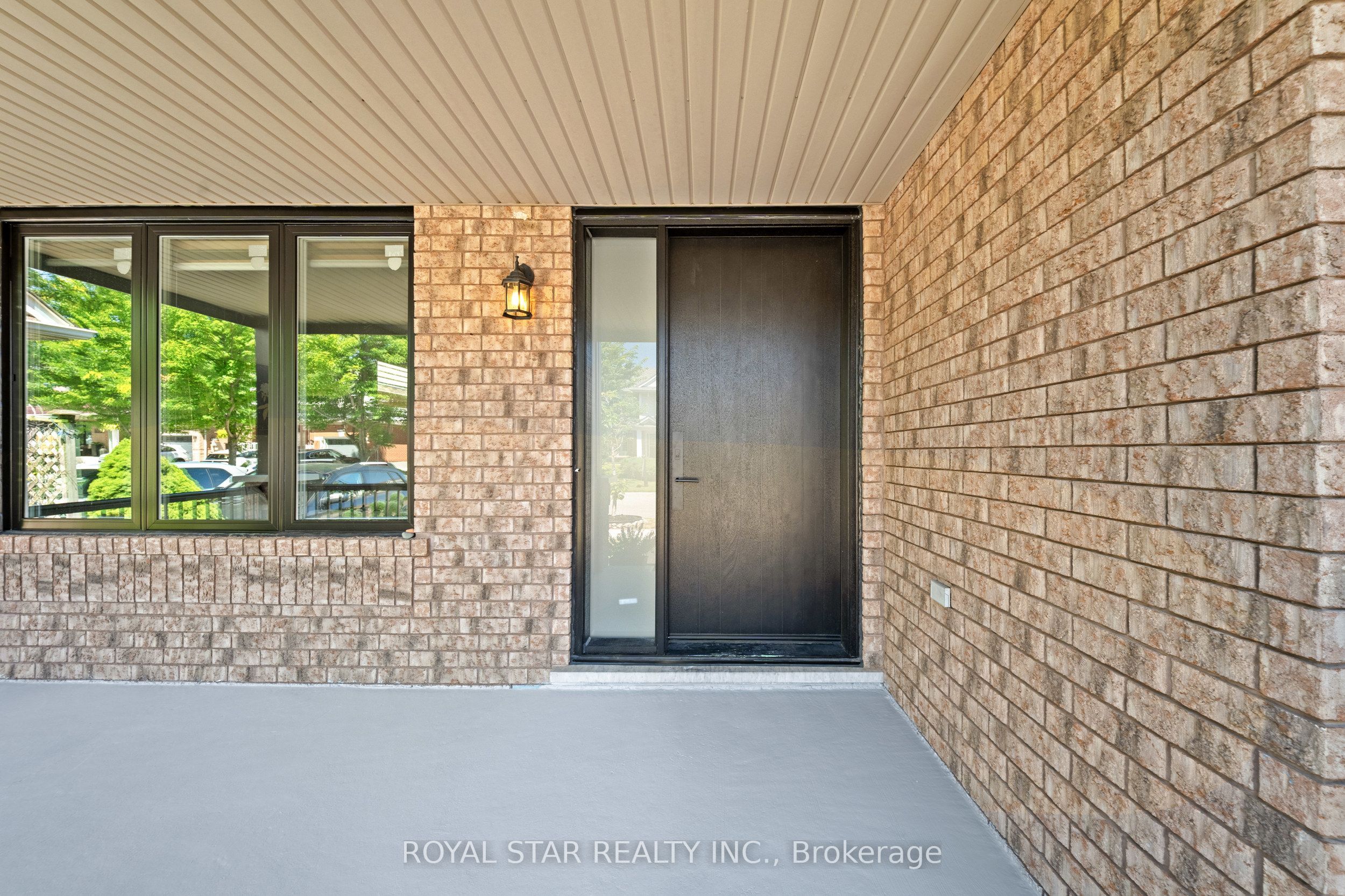 1522 Swann Crescent Property Photo 7