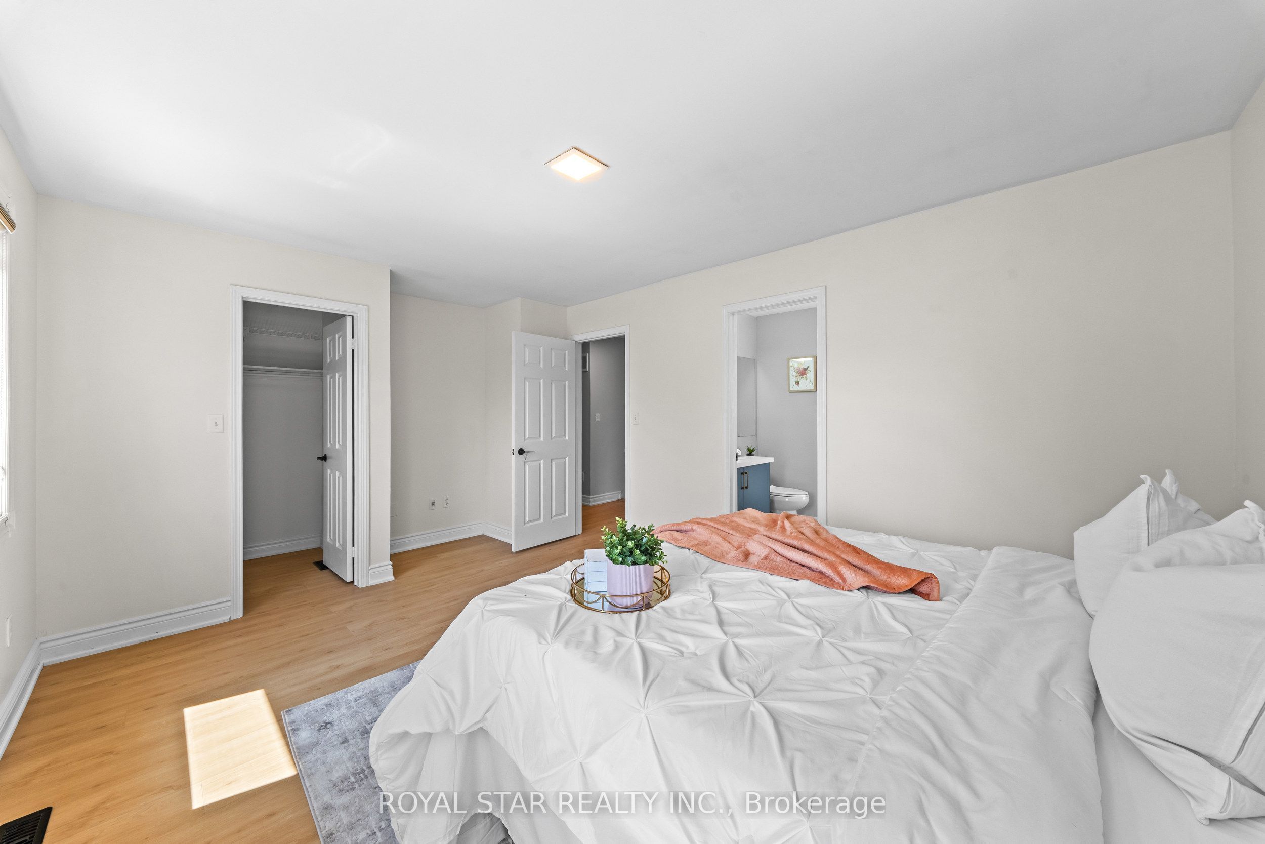1522 Swann Crescent Property Photo 26