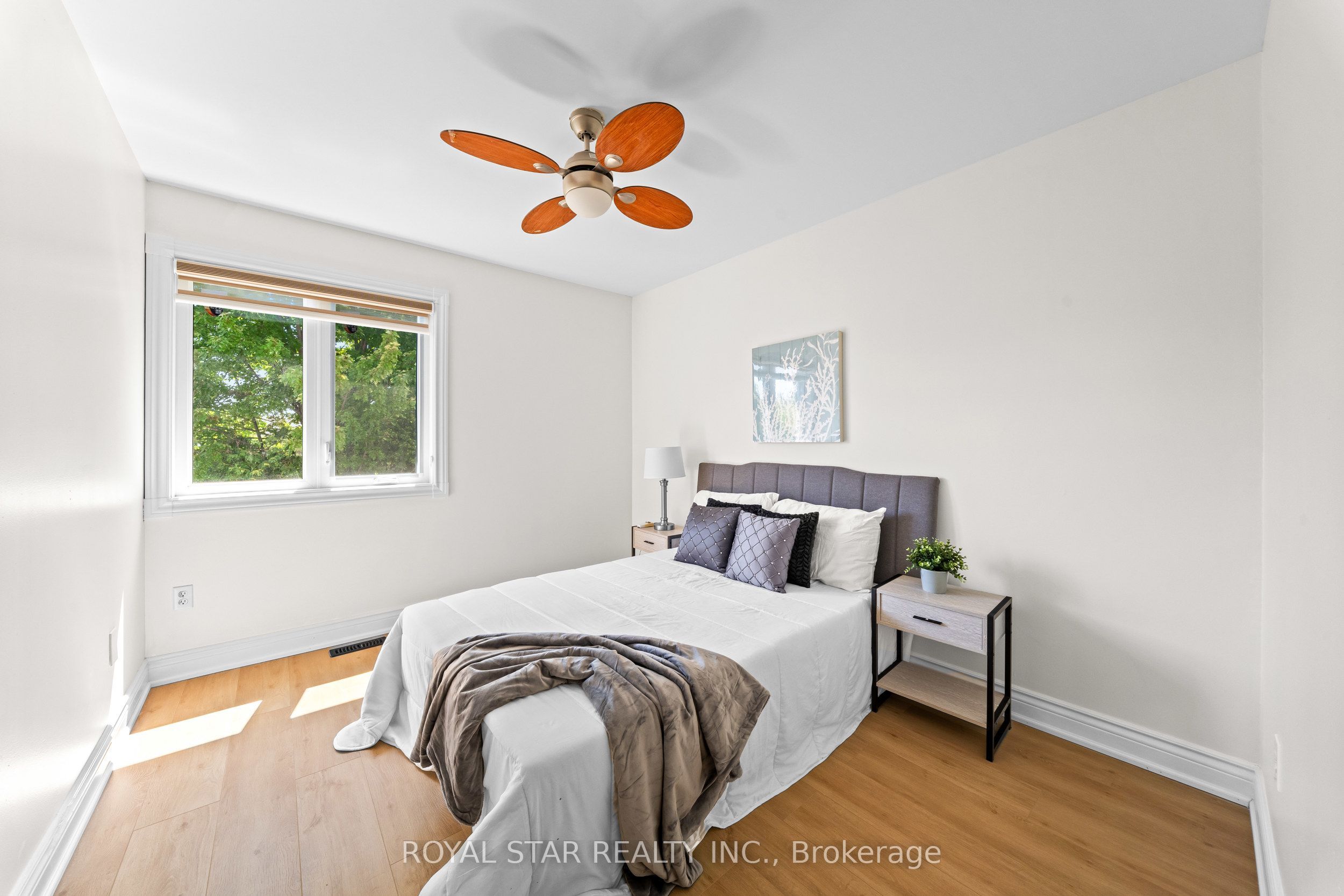 1522 Swann Crescent Property Photo 33
