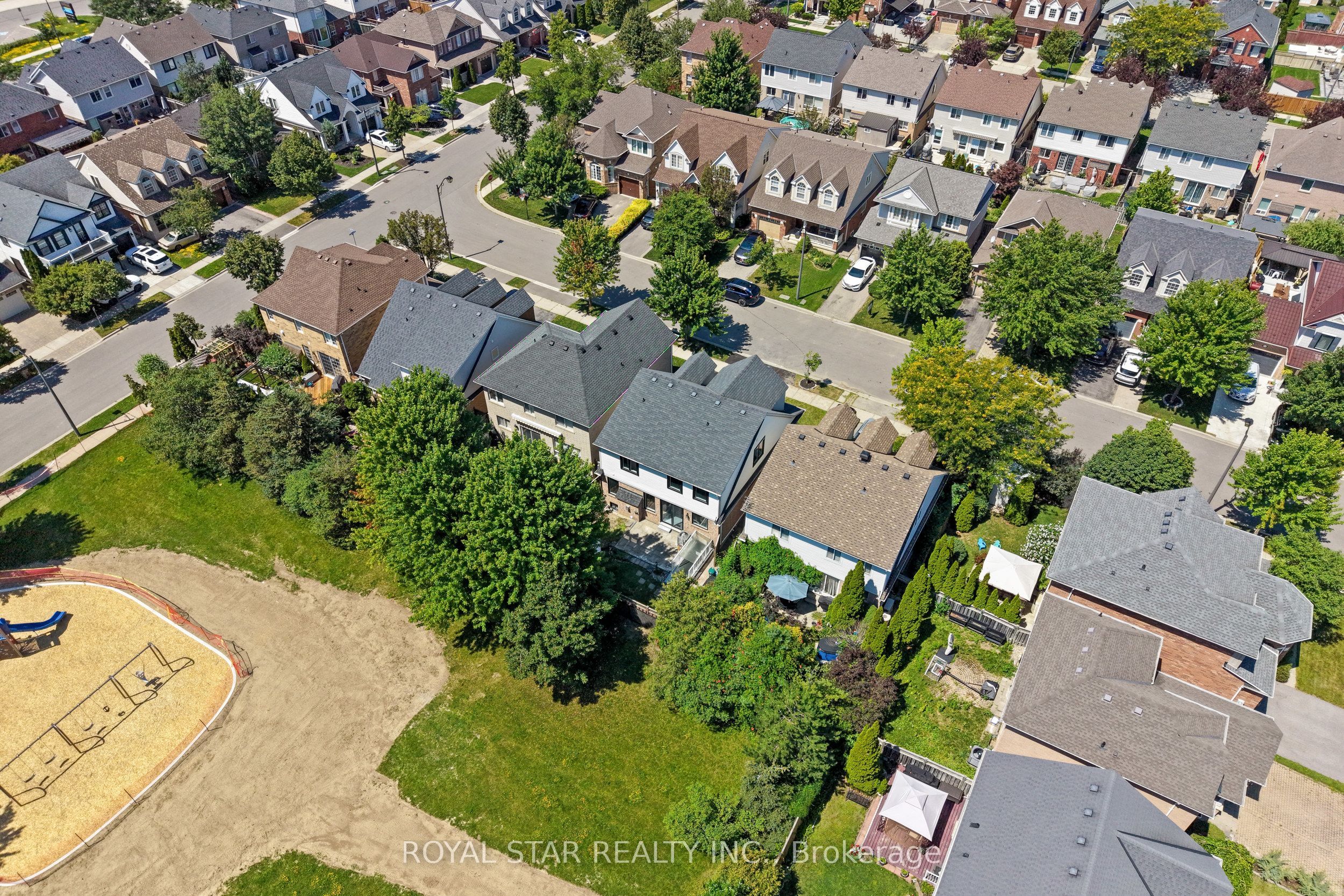 1522 Swann Crescent Property Photo 46