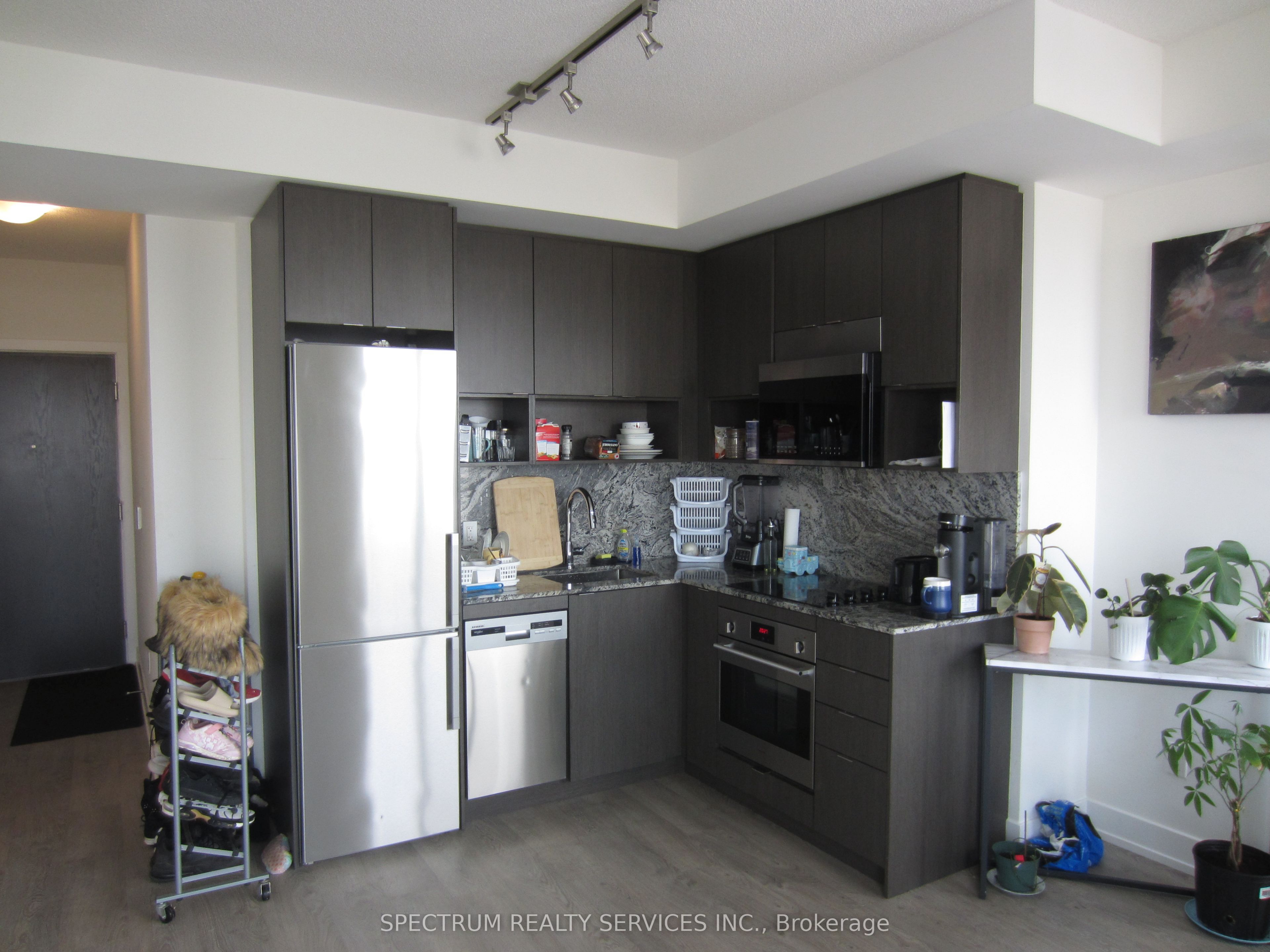 9 Mabelle Avenue 3325 Property Photo 3