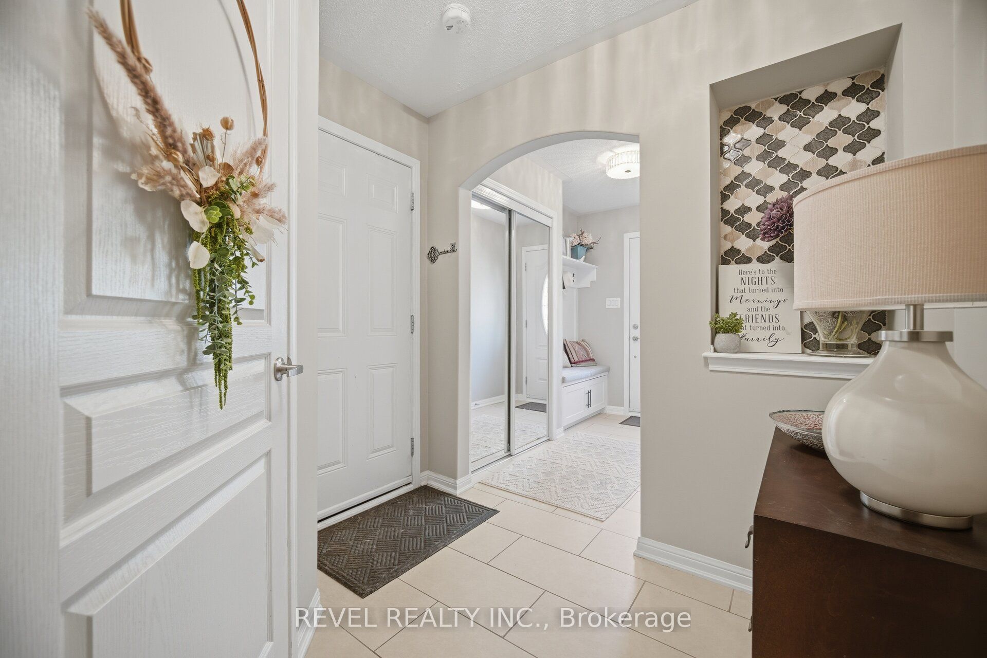 739 Challinor Terrace Property Photo 27