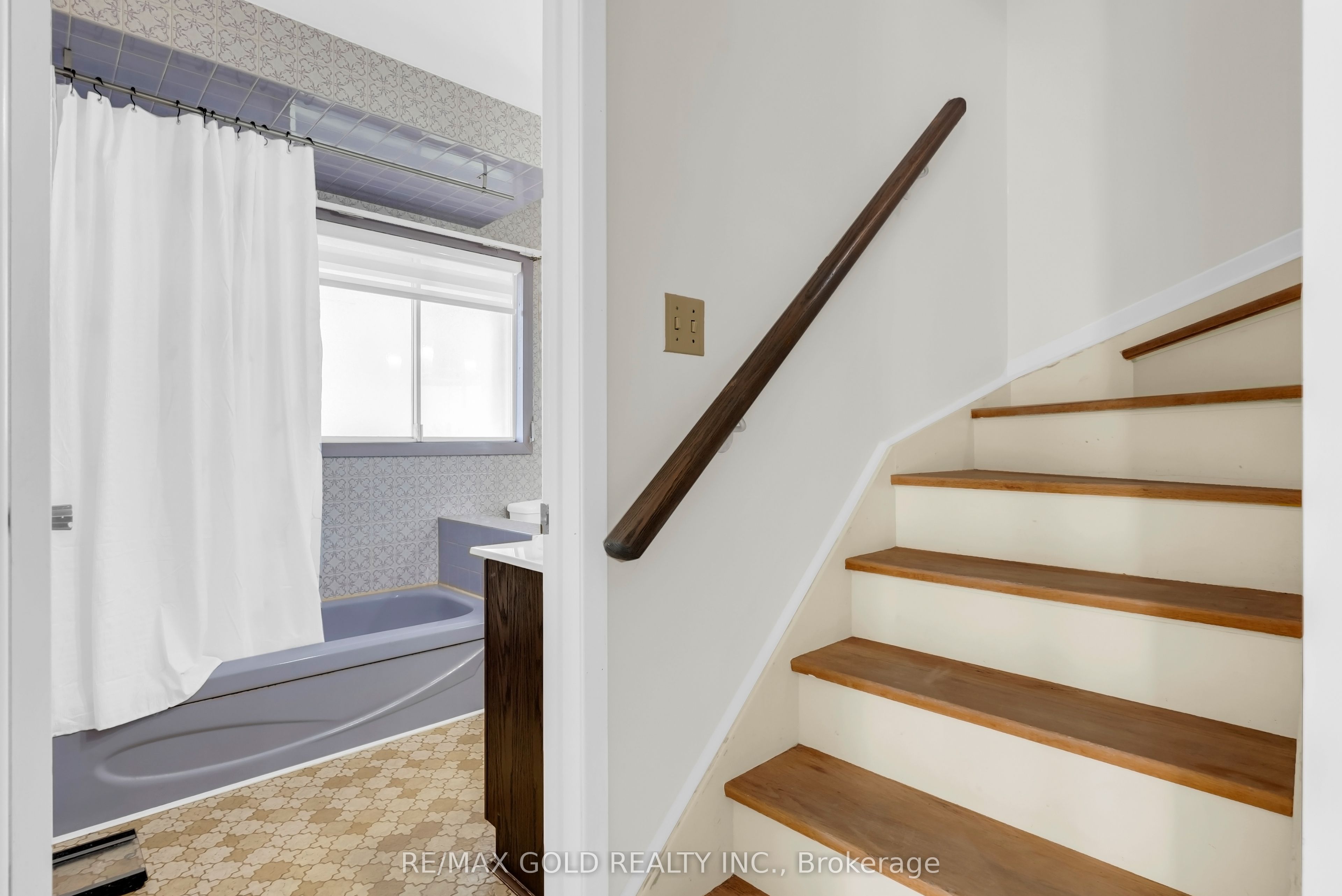 2520 Constable Road Property Photo 19