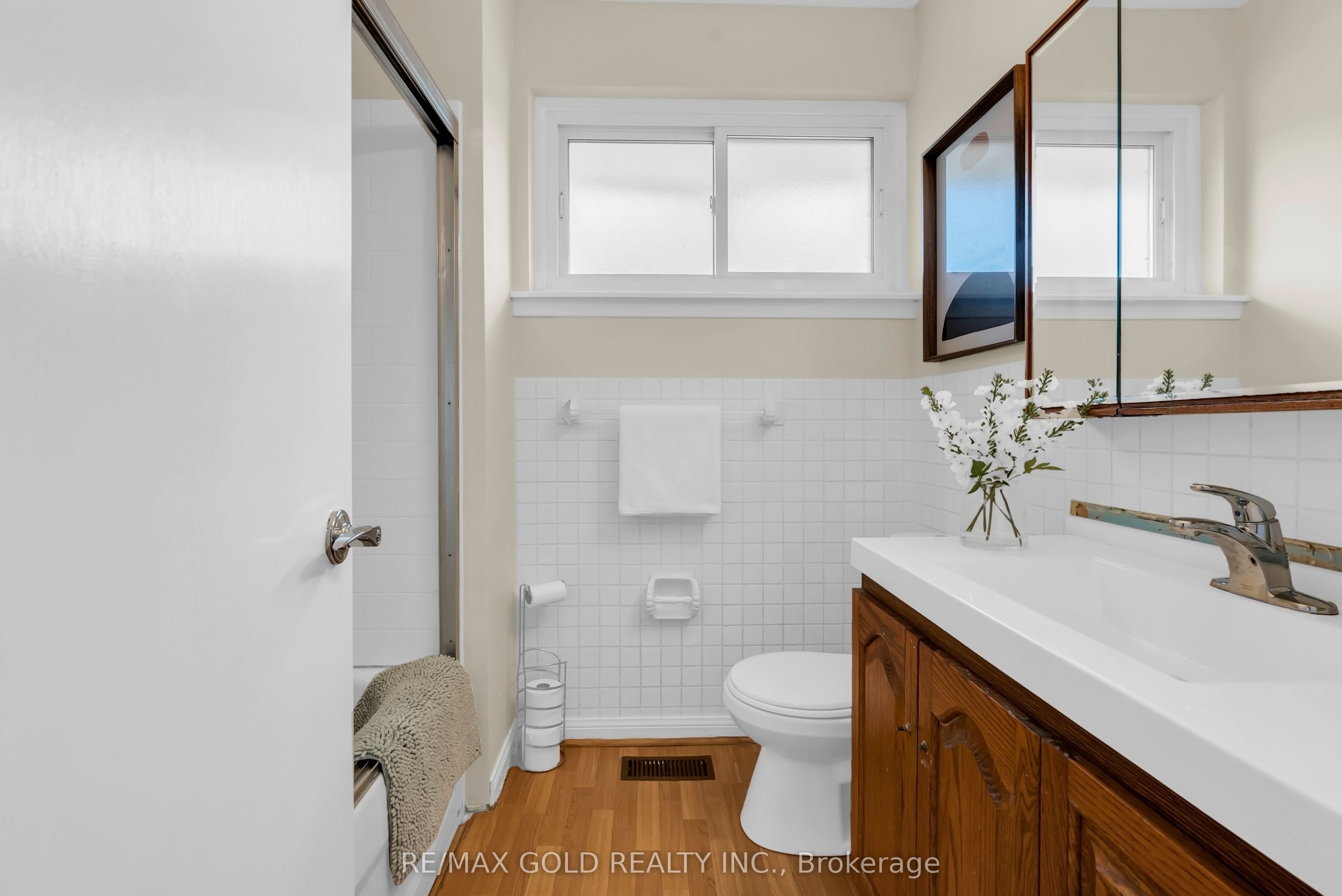 2520 Constable Road Property Photo 28