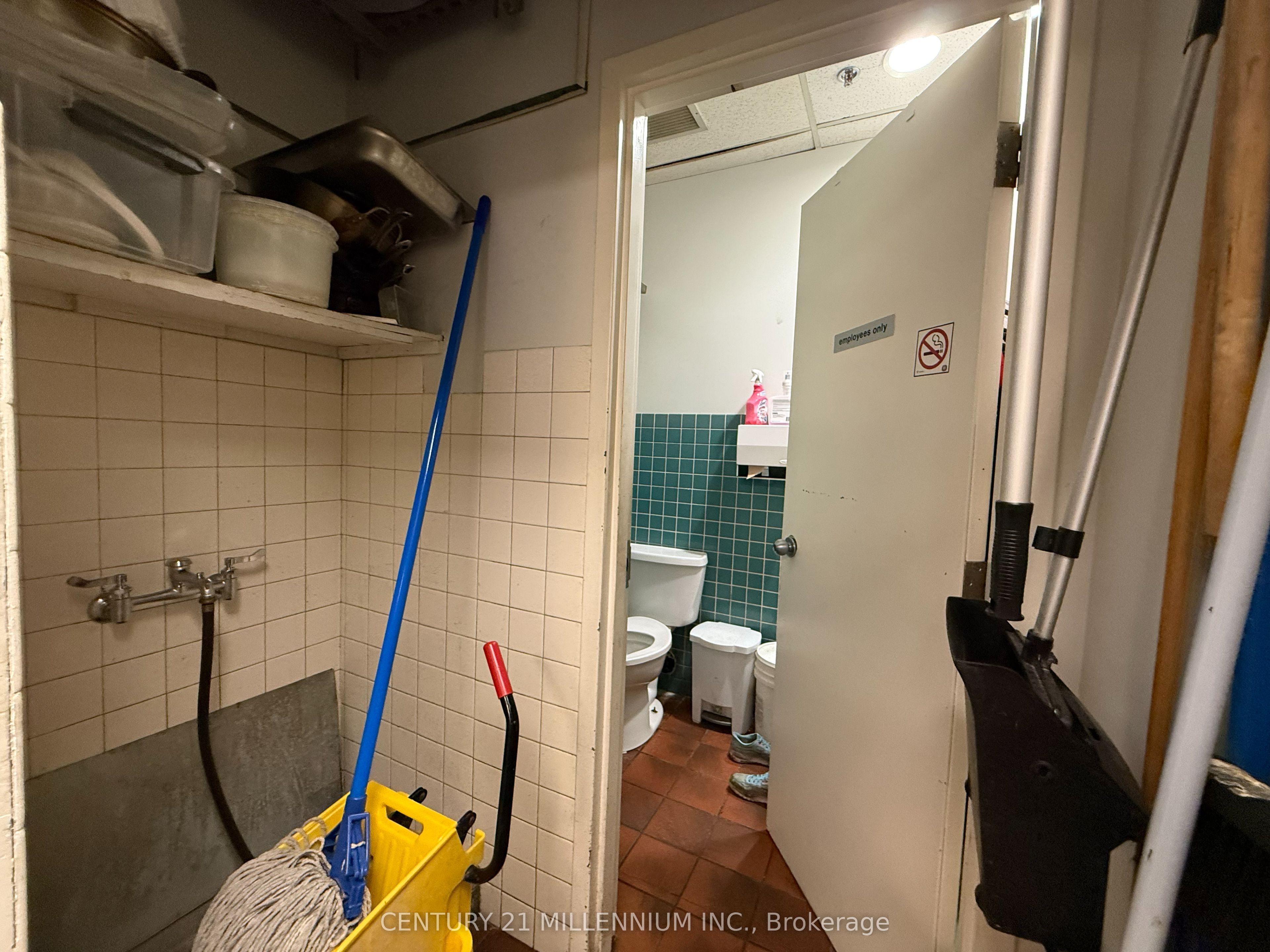 6740 Davand Drive 8 Property Photo 13