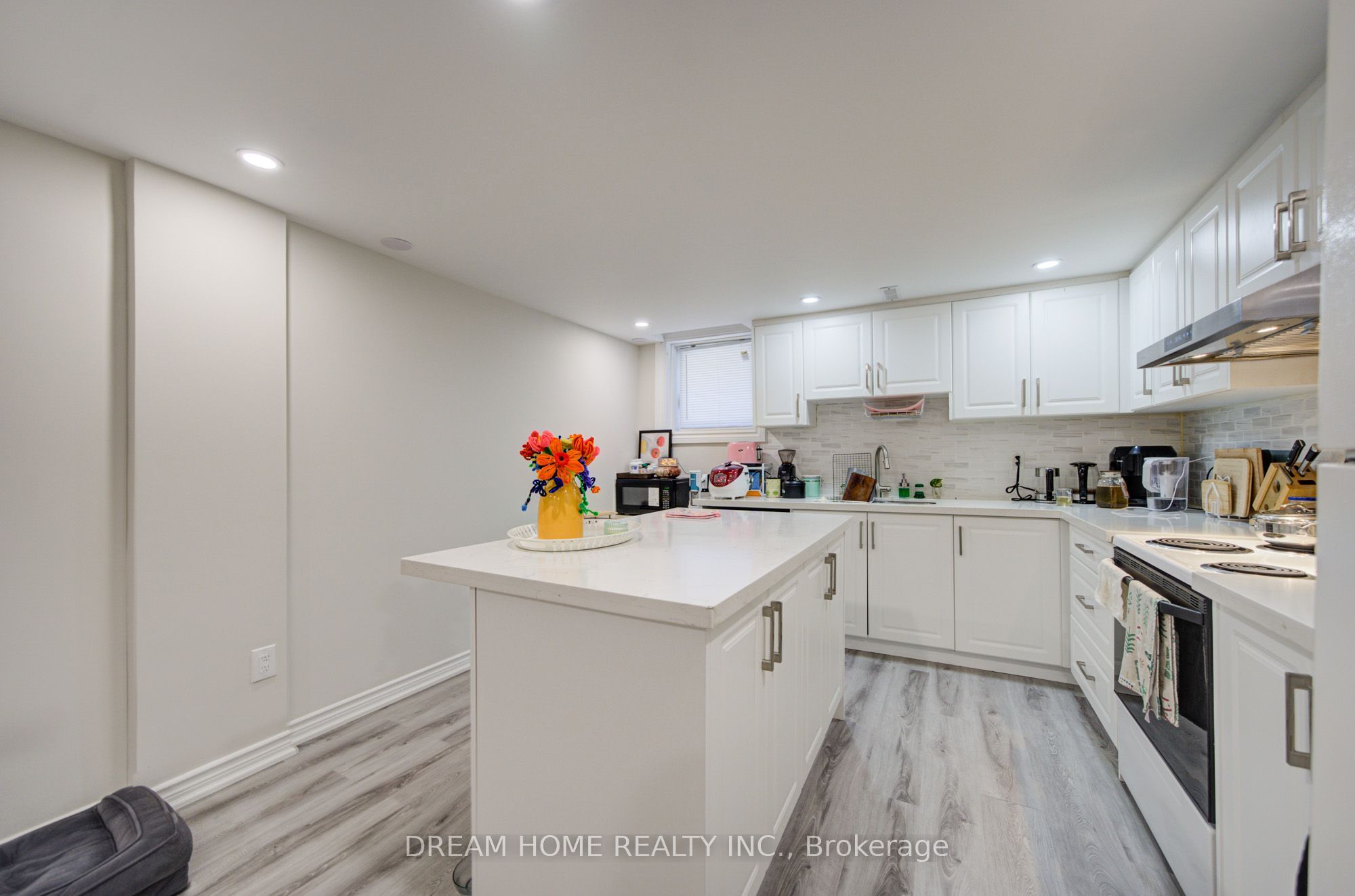 1323 Shamir Crescent Property Photo 45