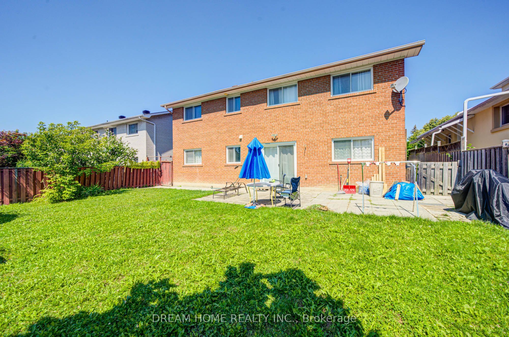 1323 Shamir Crescent Property Photo 49