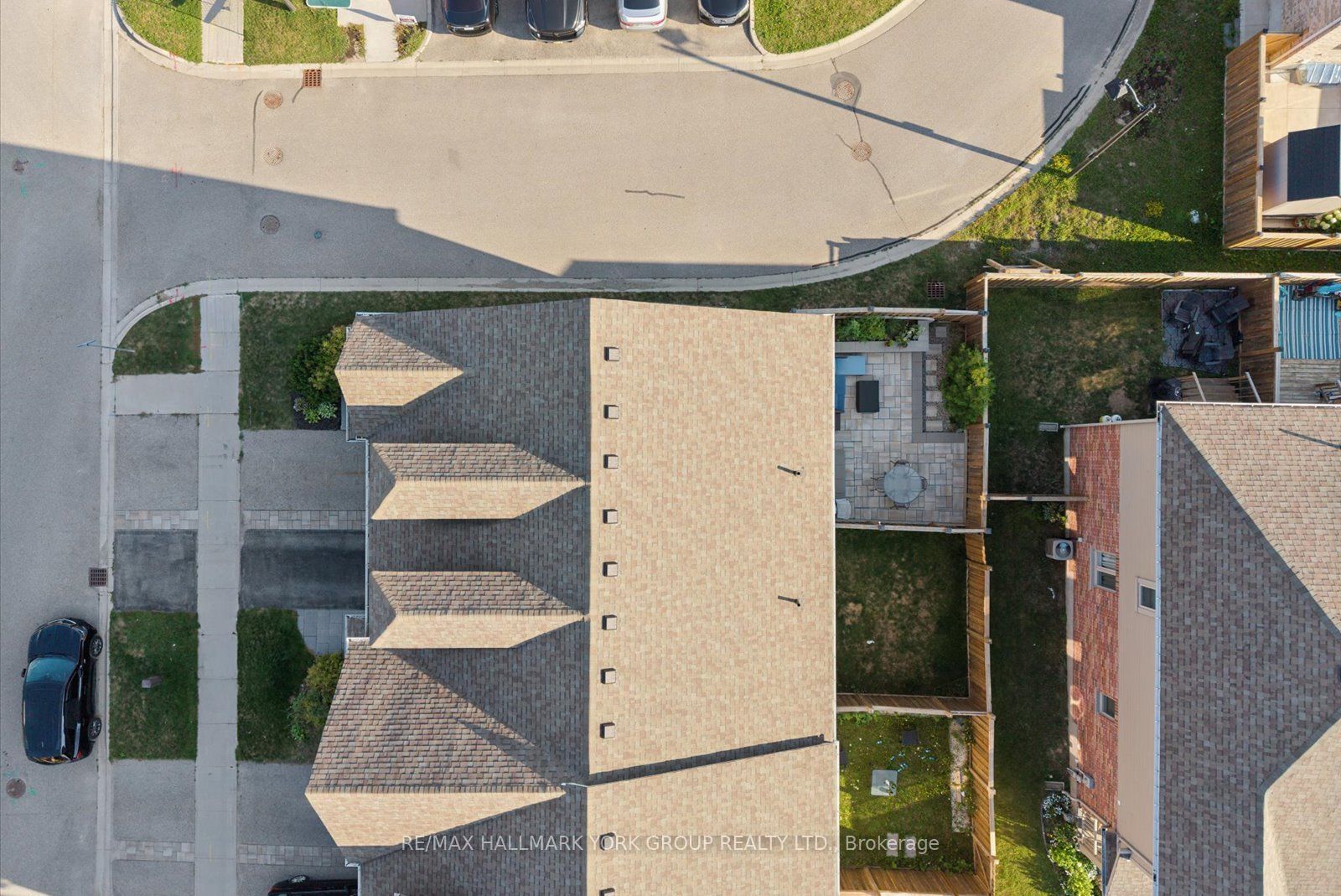 126 Parkinson Crescent Property Photo 41