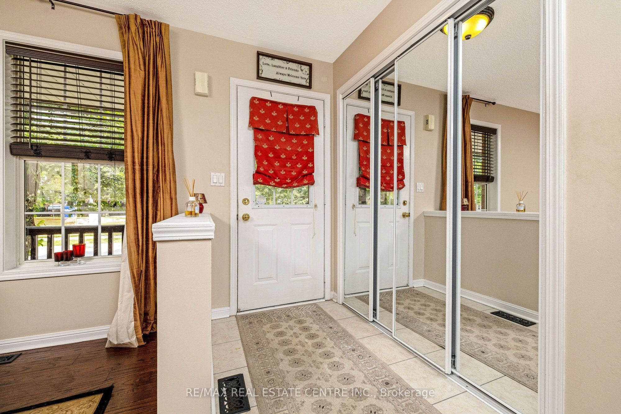 619 Porter Way Property Photo 6