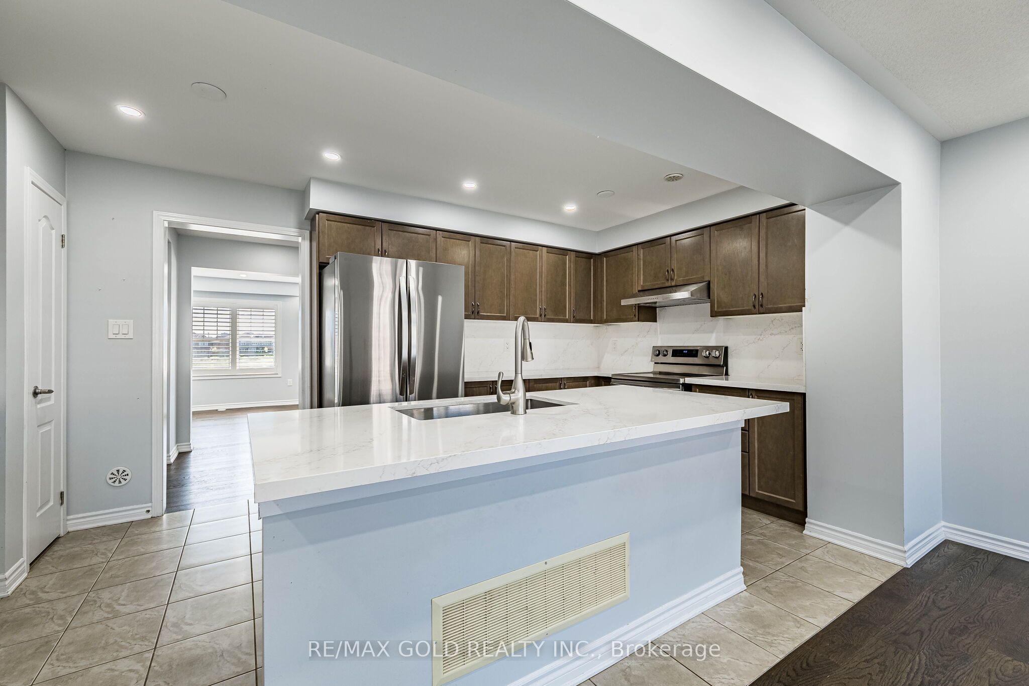 98 Bannister Crescent Property Photo 19