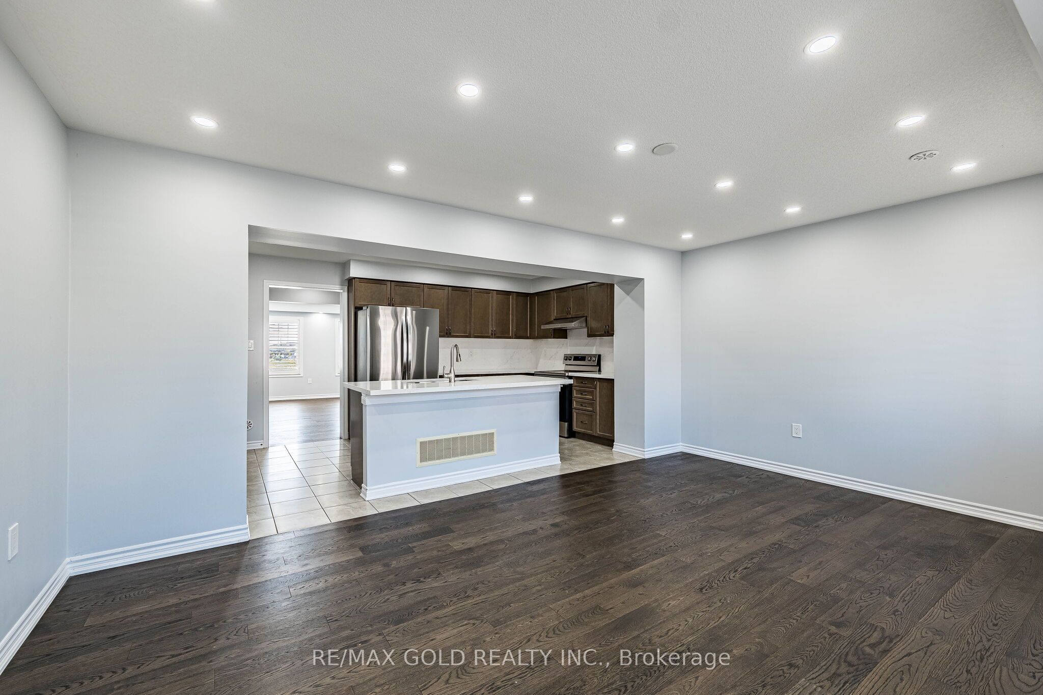 98 Bannister Crescent Property Photo 29