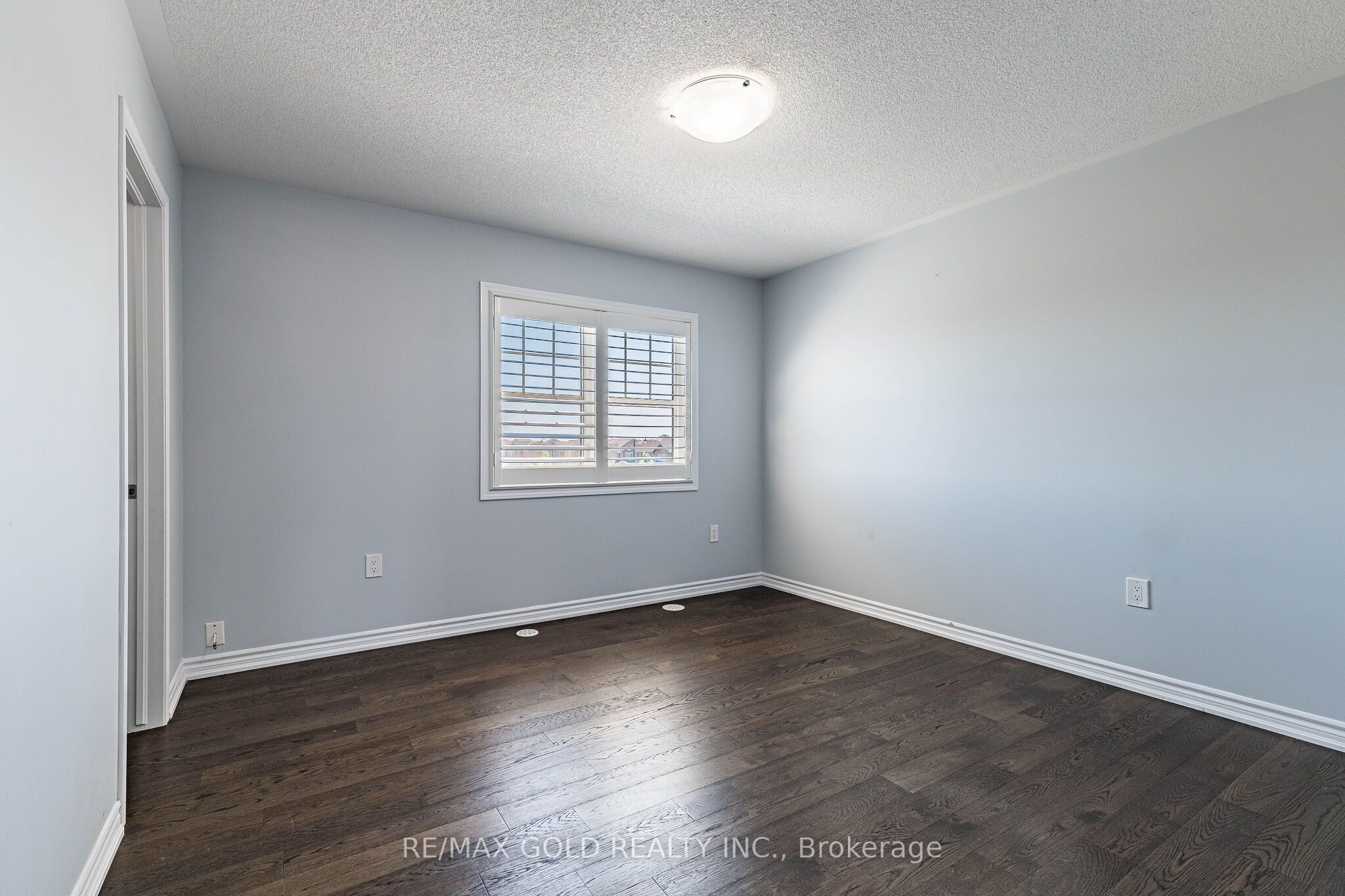 98 Bannister Crescent Property Photo 32