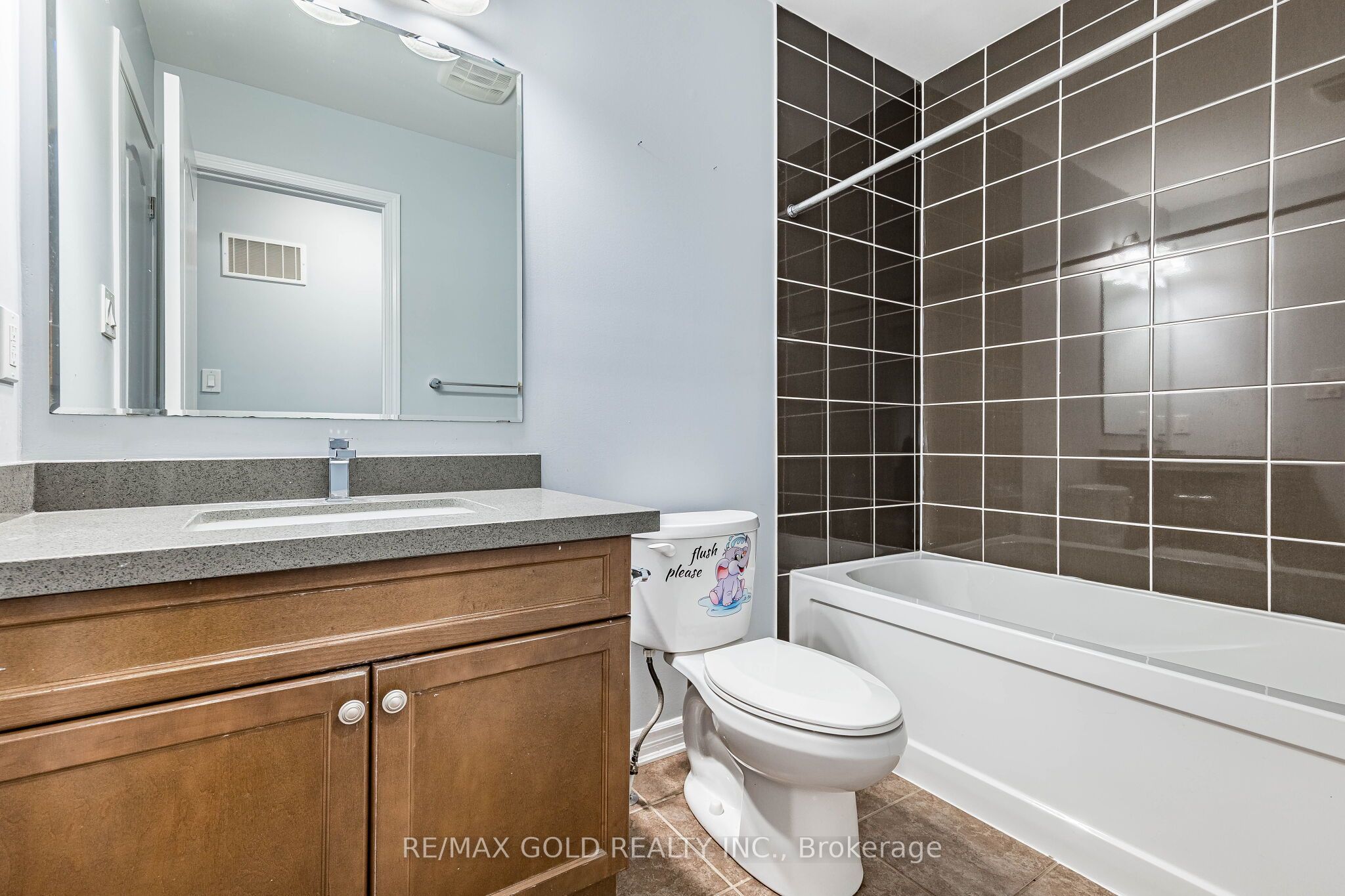 98 Bannister Crescent Property Photo 45