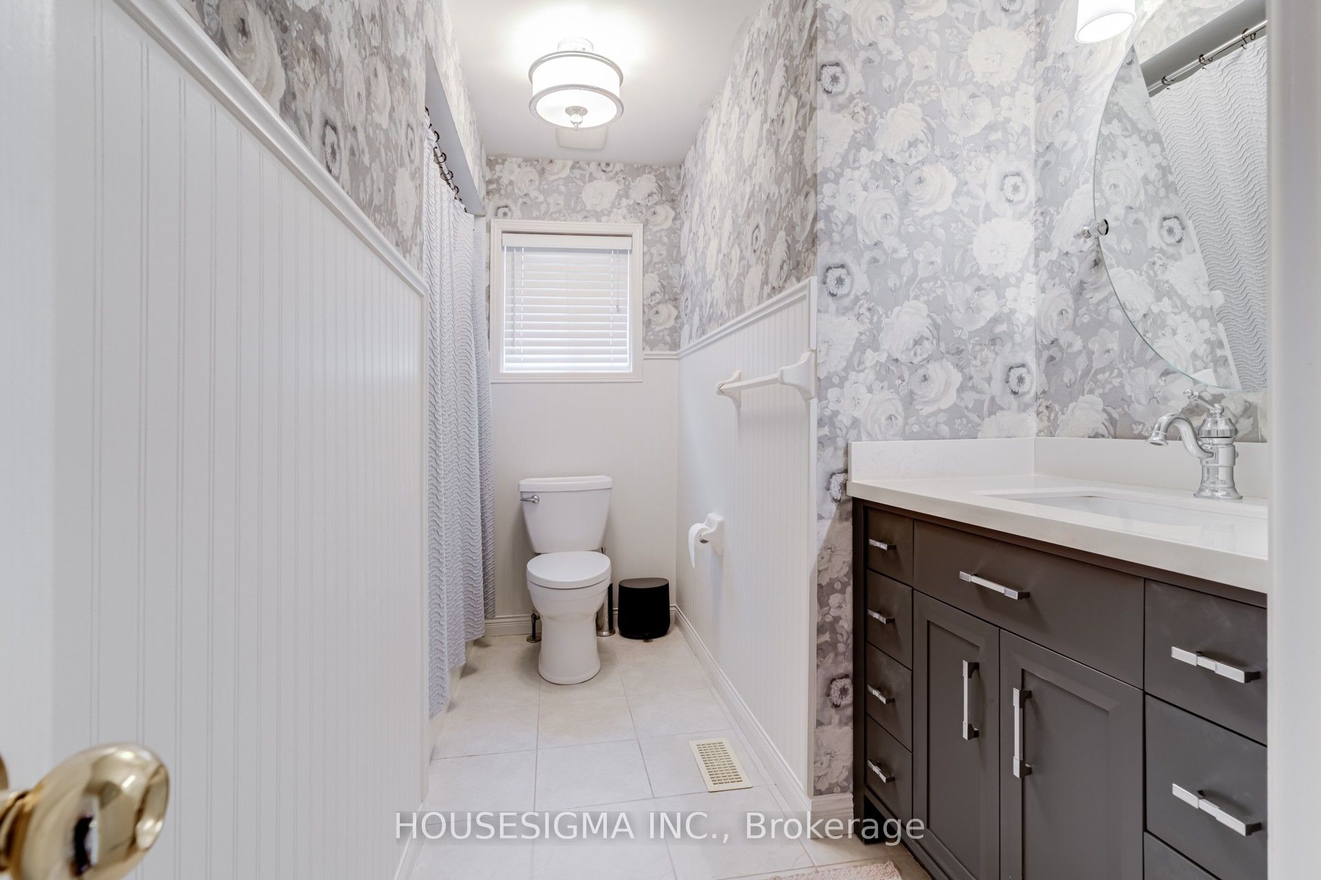 1475 Ravensmoor Crescent Property Photo 22
