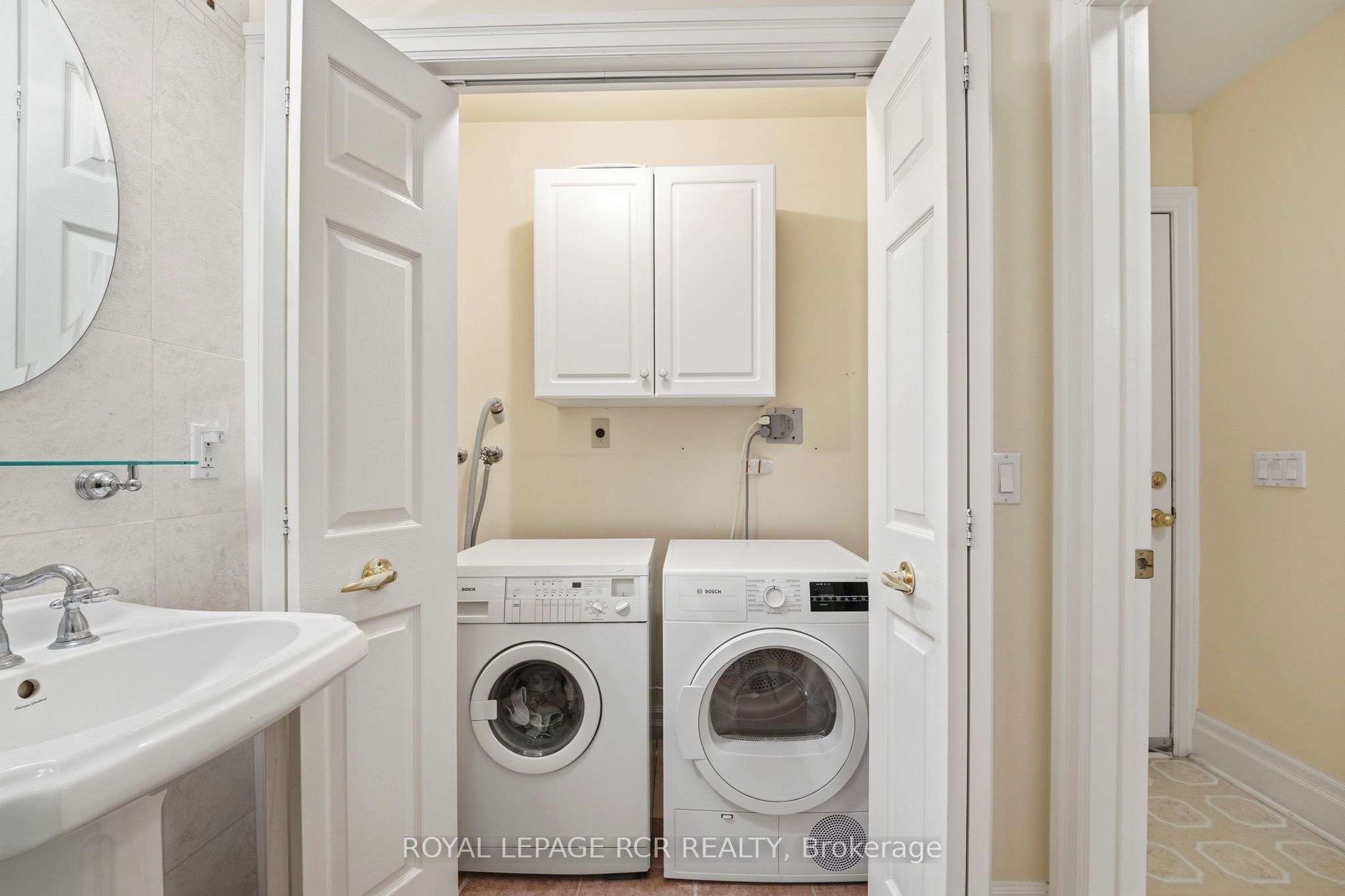 28 Reddington Drive 1 Property Photo 20