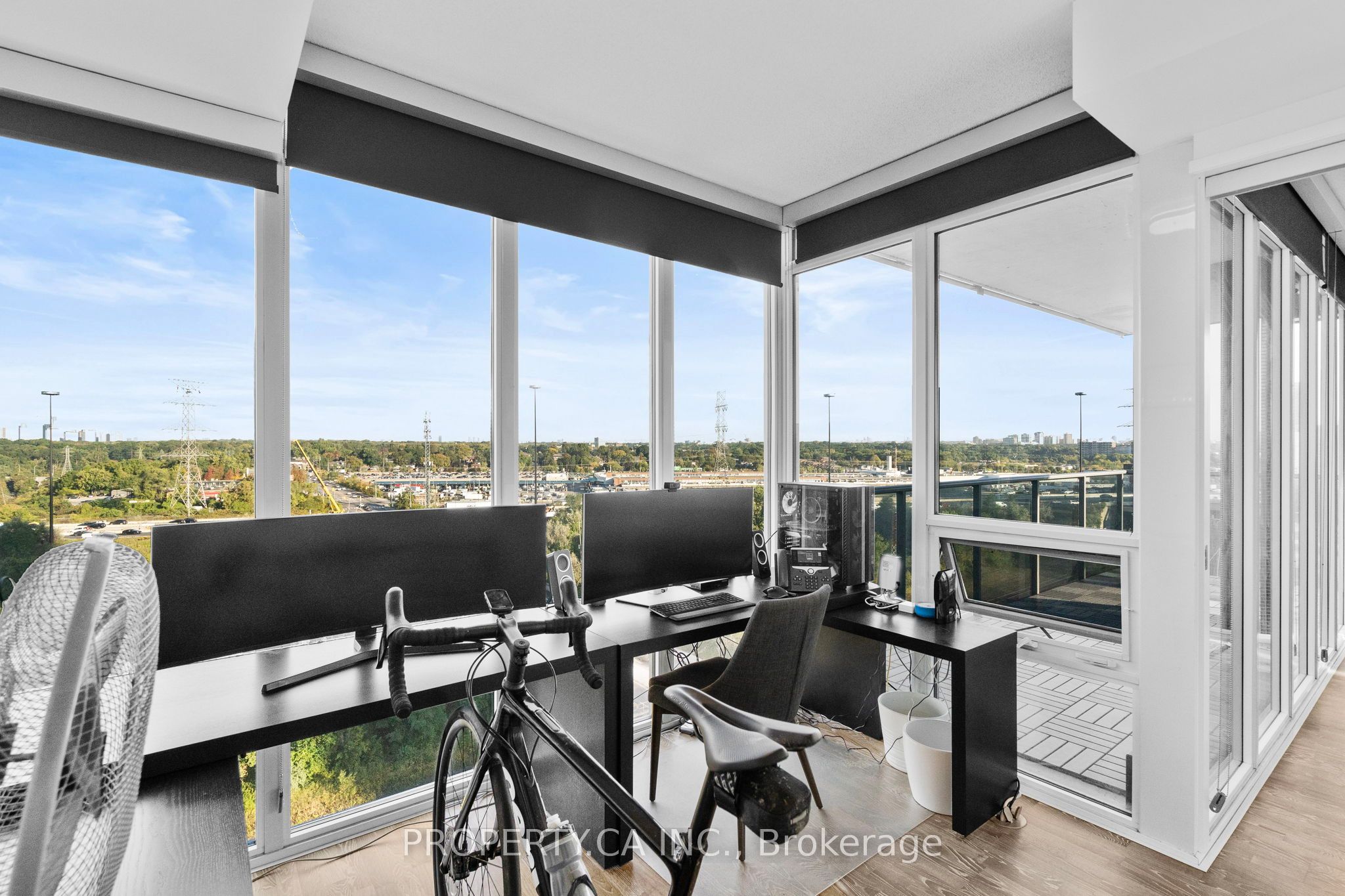 90 Park Lawn Road 1211 Property Photo 33