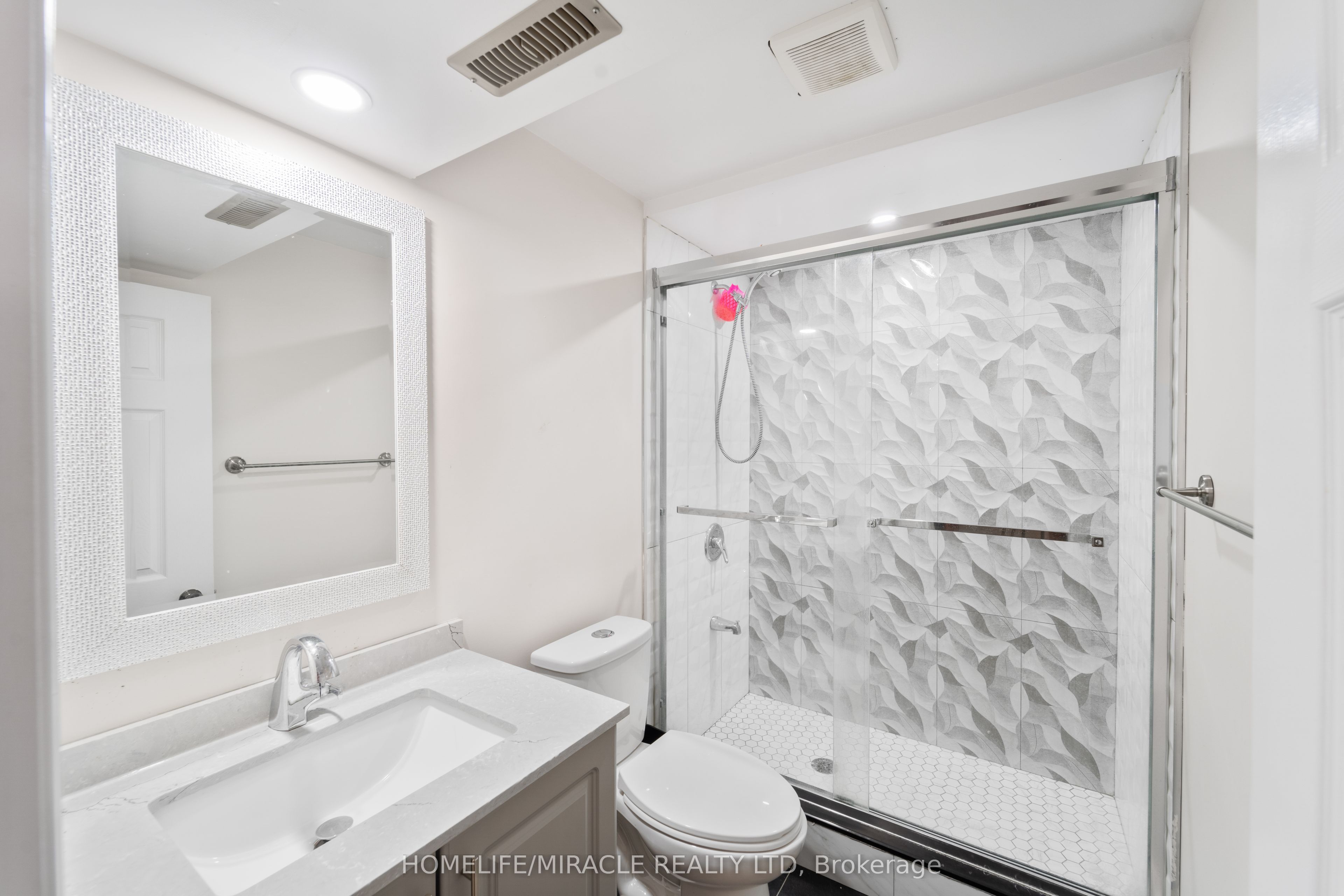 324 Edenbrook Hill Drive Property Photo 31