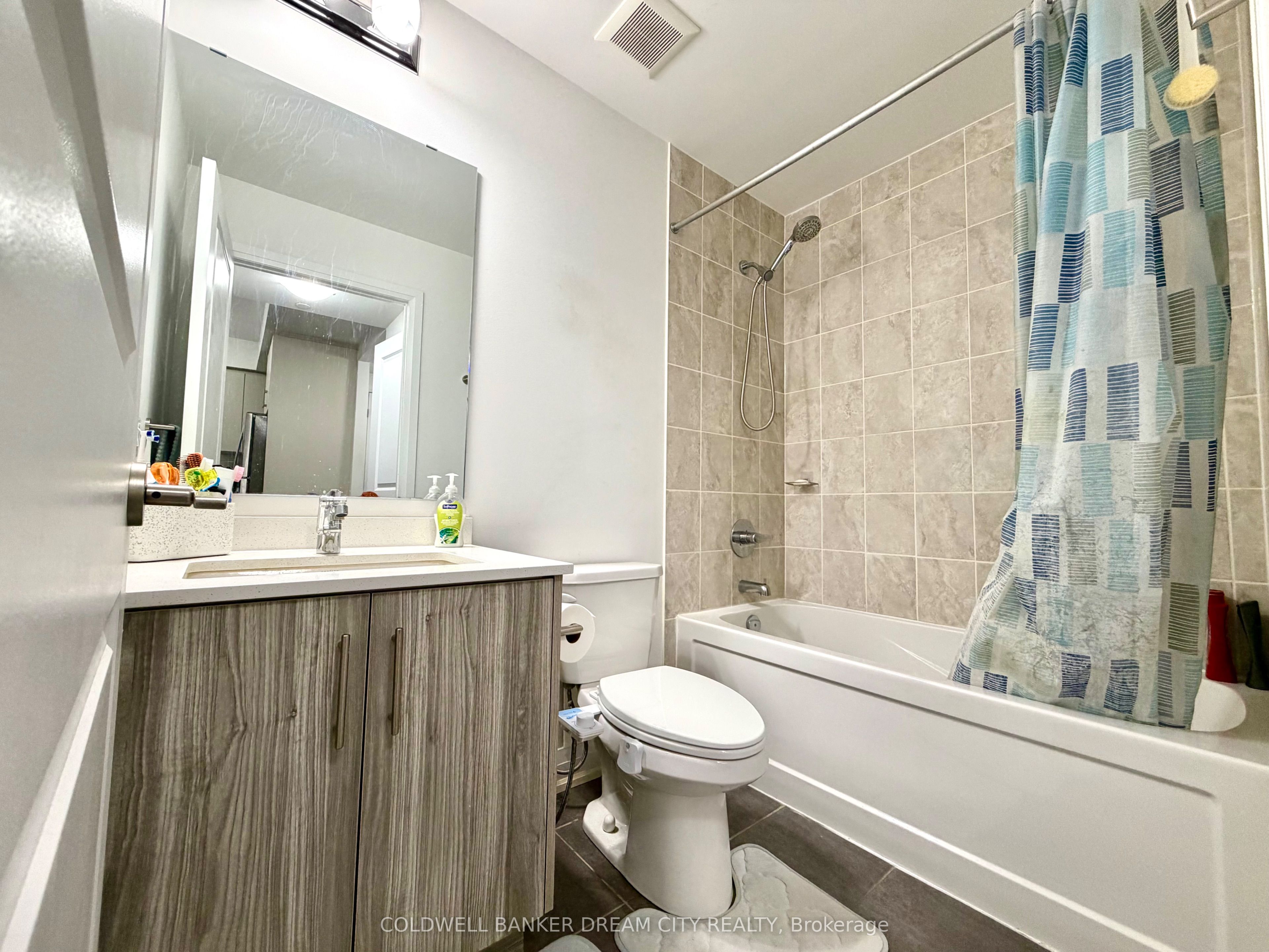 95 Attmar Drive 113 Property Photo 7