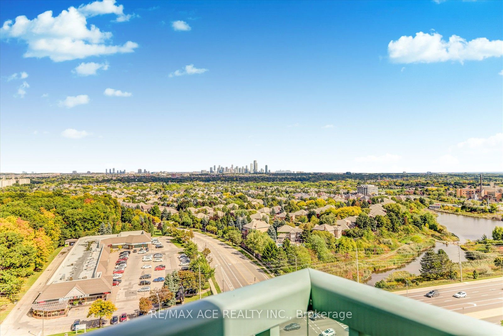 2545 Erin Centre Boulevard 1803 Property Photo 28