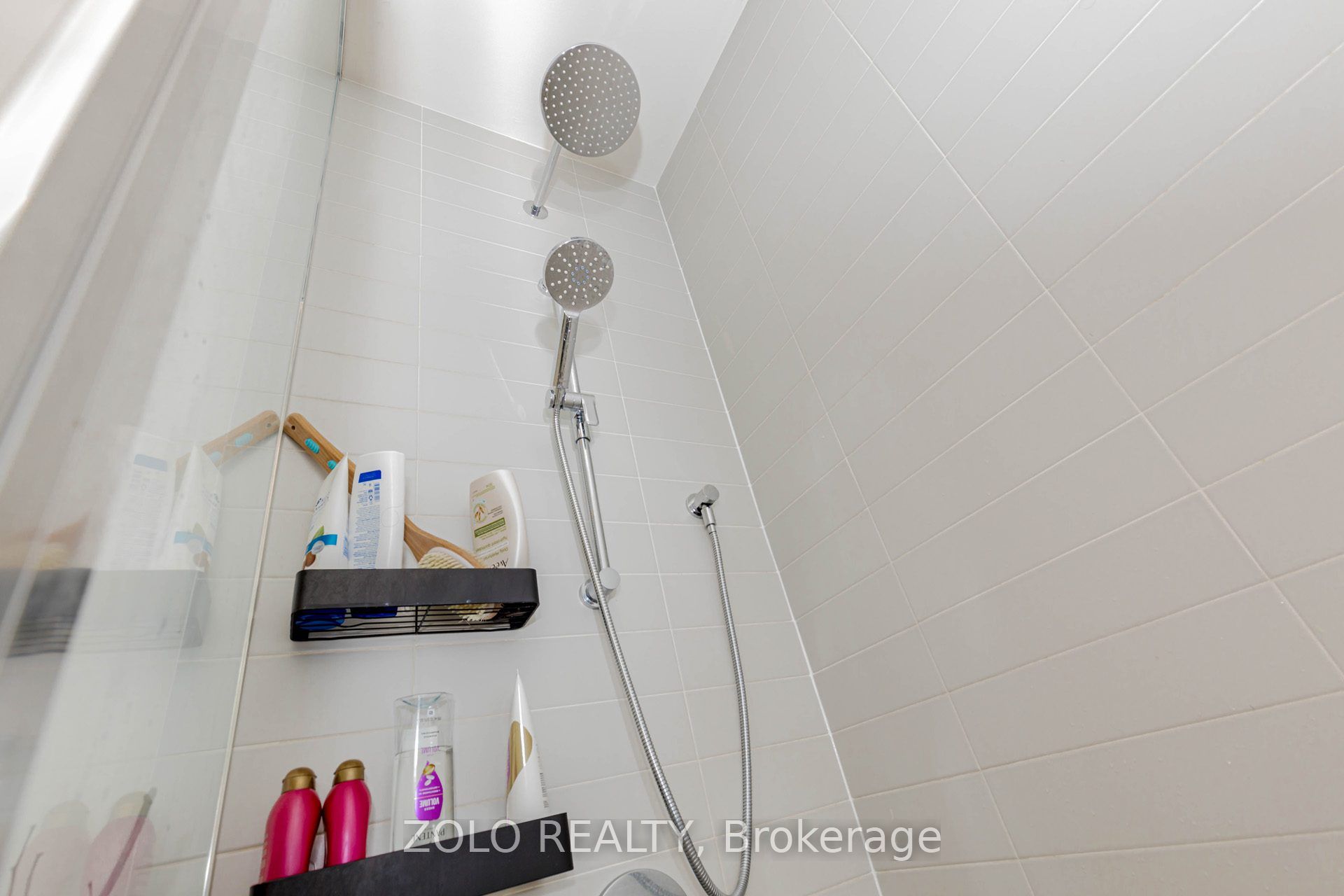 123 Maurice Drive 208 Property Photo 23