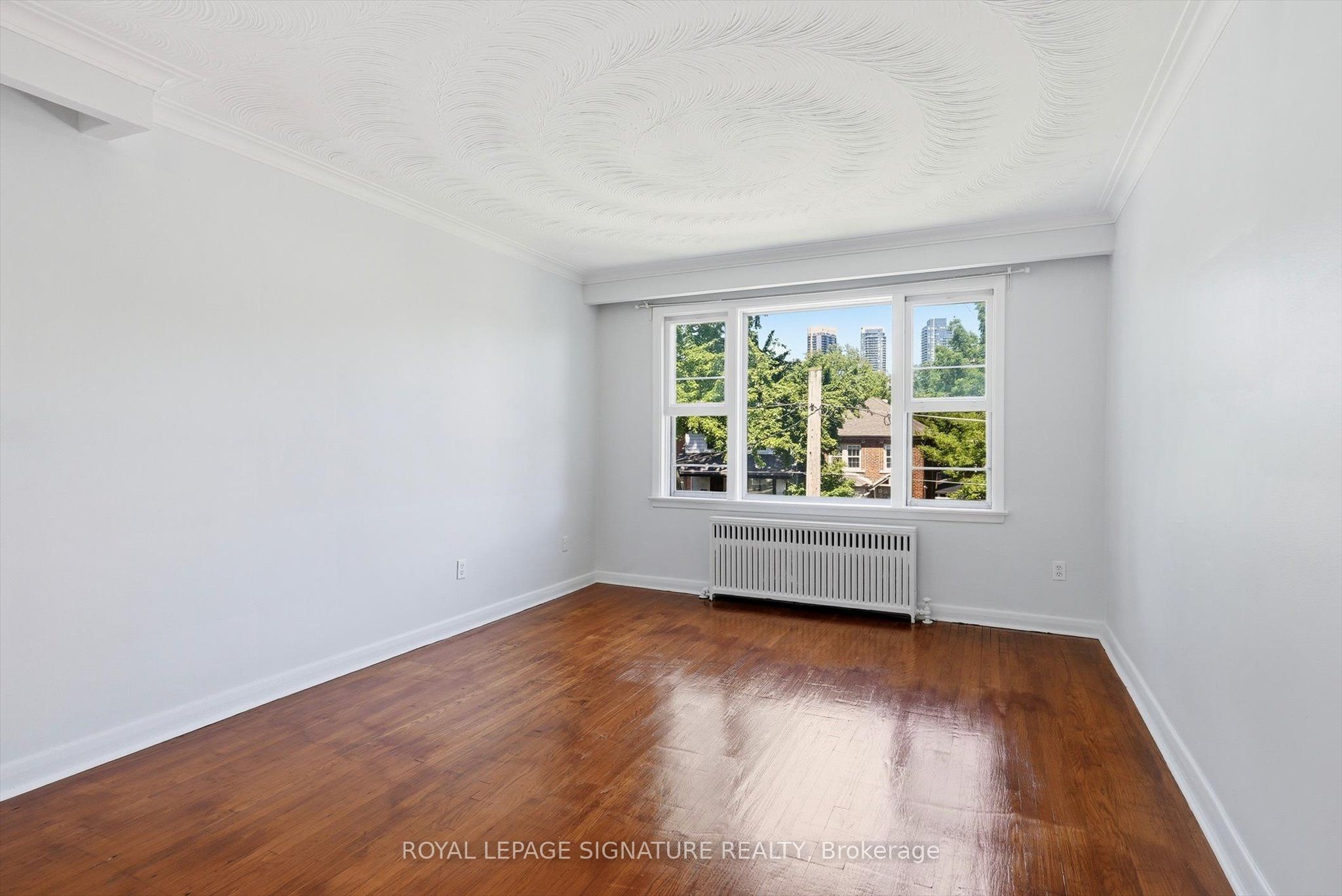 46 Albert Avenue 5 Property Photo 8