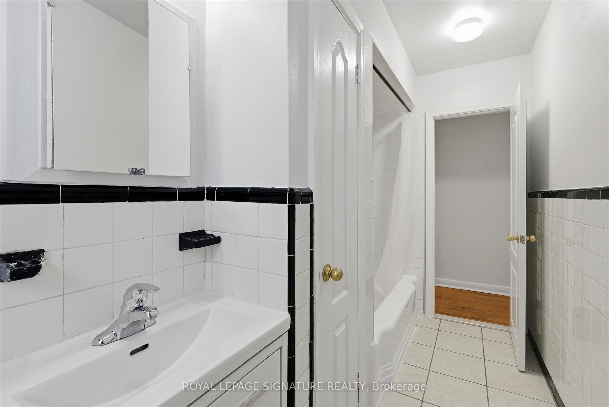 46 Albert Avenue 5 Property Photo 20