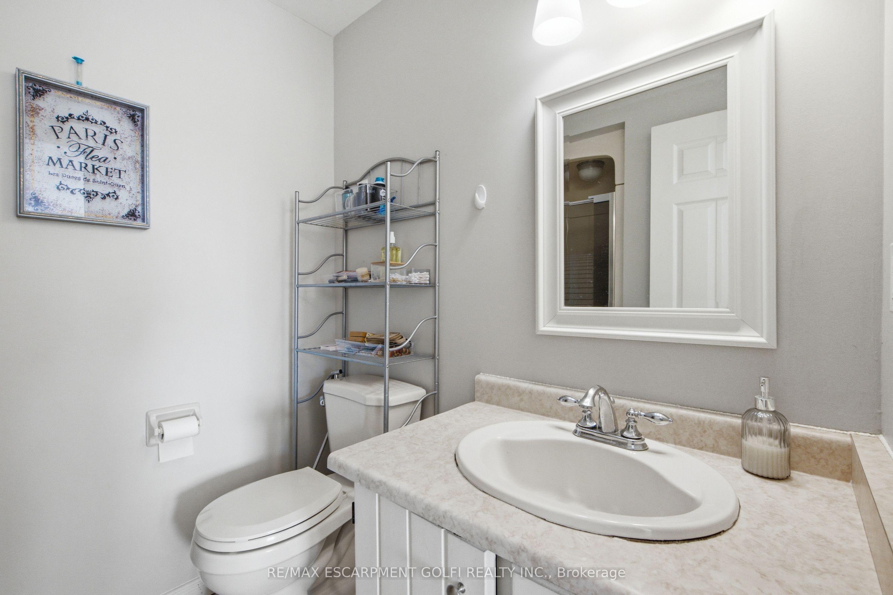 1503 Upper Middle Road 1 Property Photo 19