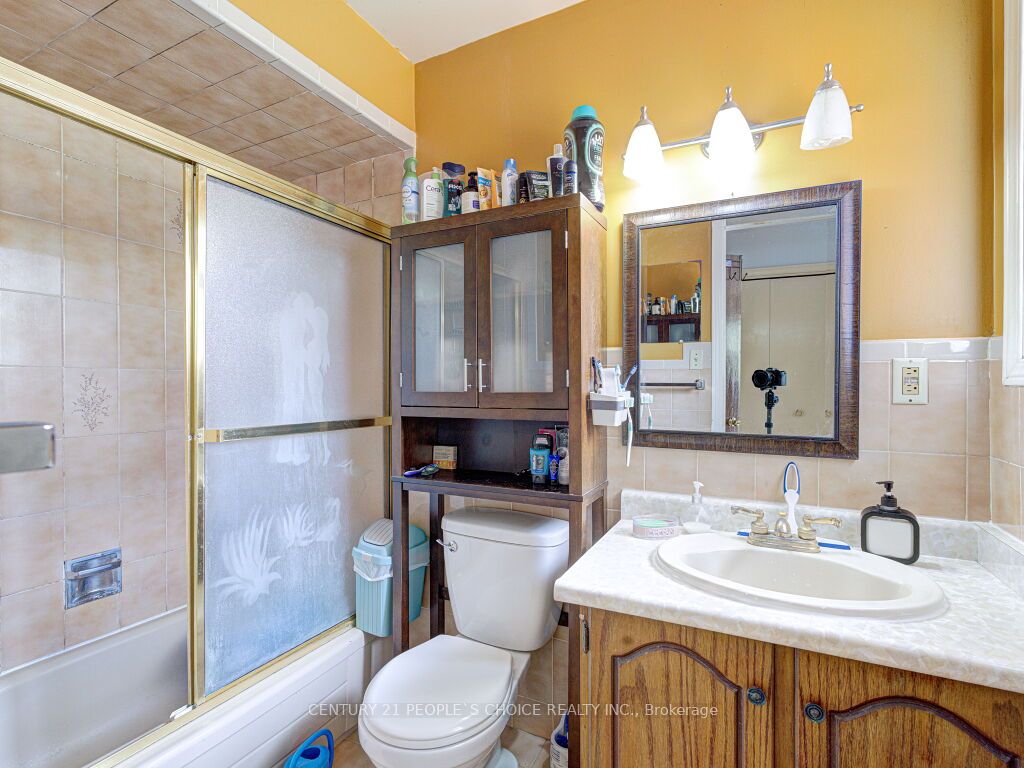 103 Whitchurch Mews Property Photo 25