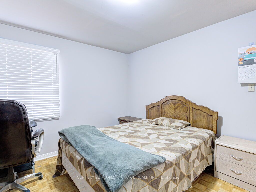 103 Whitchurch Mews Property Photo 26