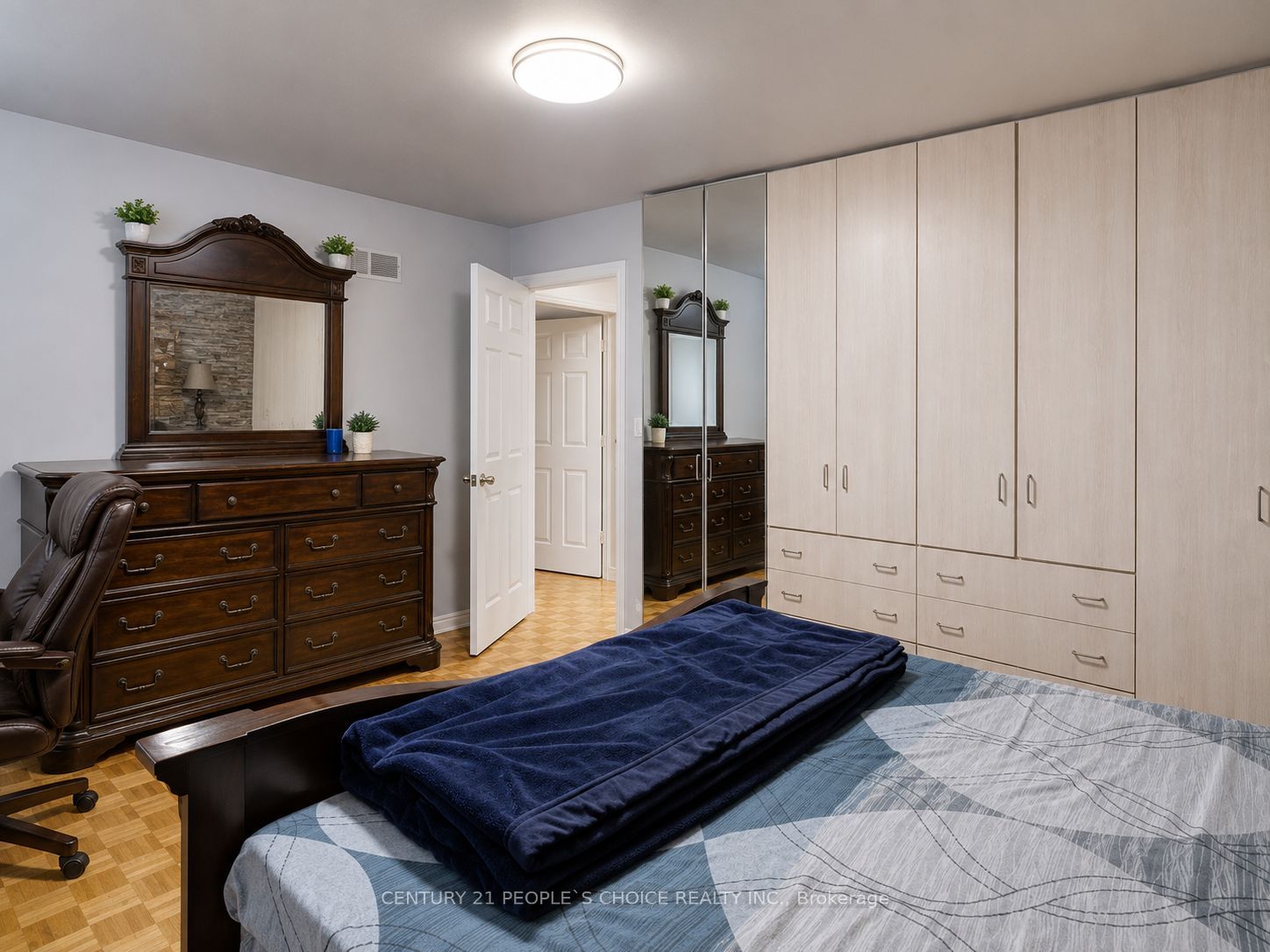 103 Whitchurch Mews Property Photo 31