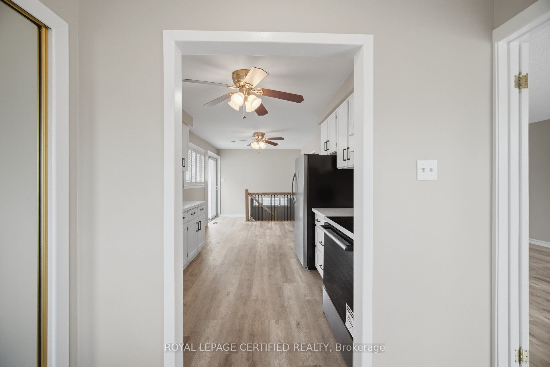 33 Grassmere Crescent Property Photo 9