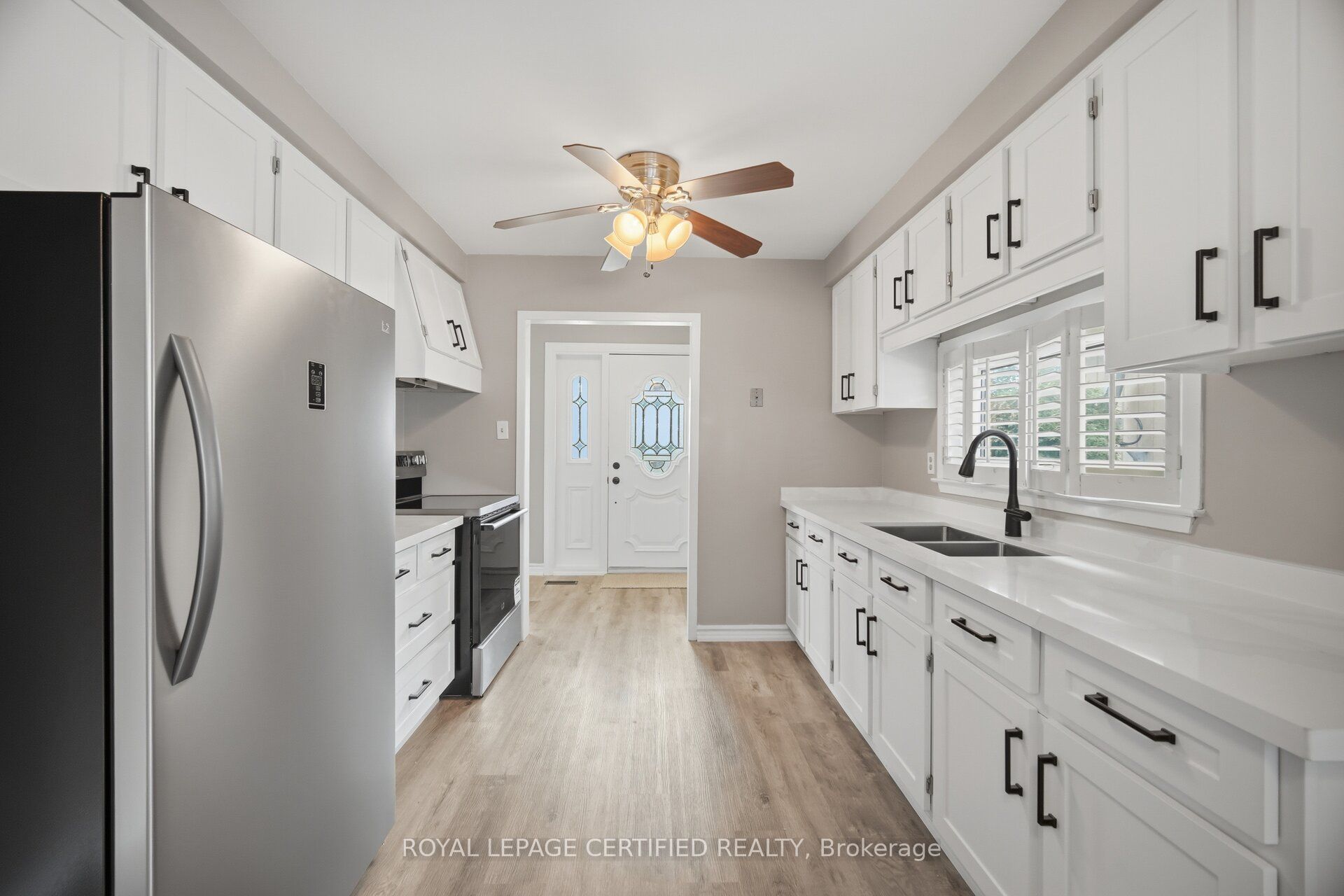 33 Grassmere Crescent Property Photo 10