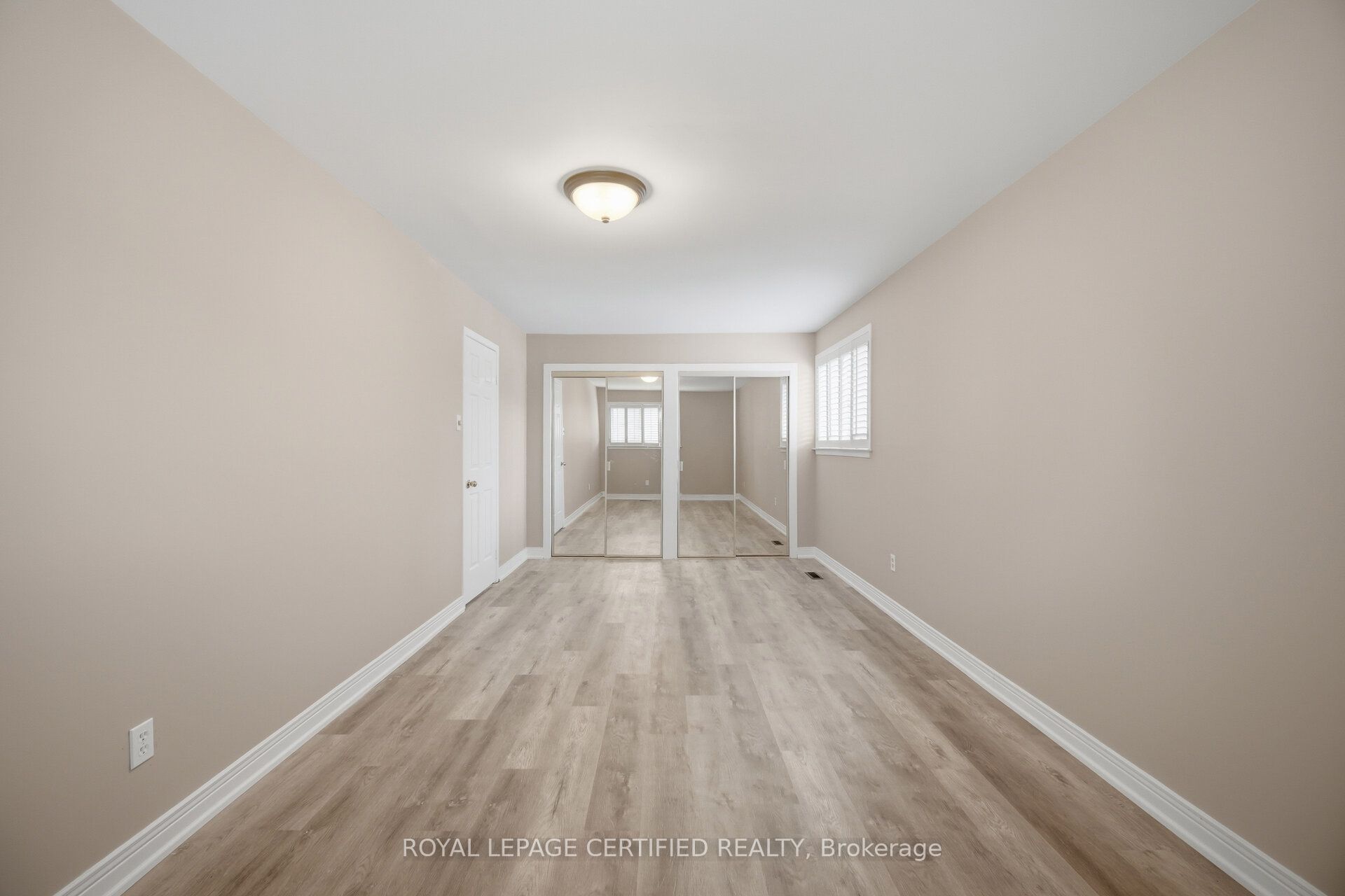 33 Grassmere Crescent Property Photo 24