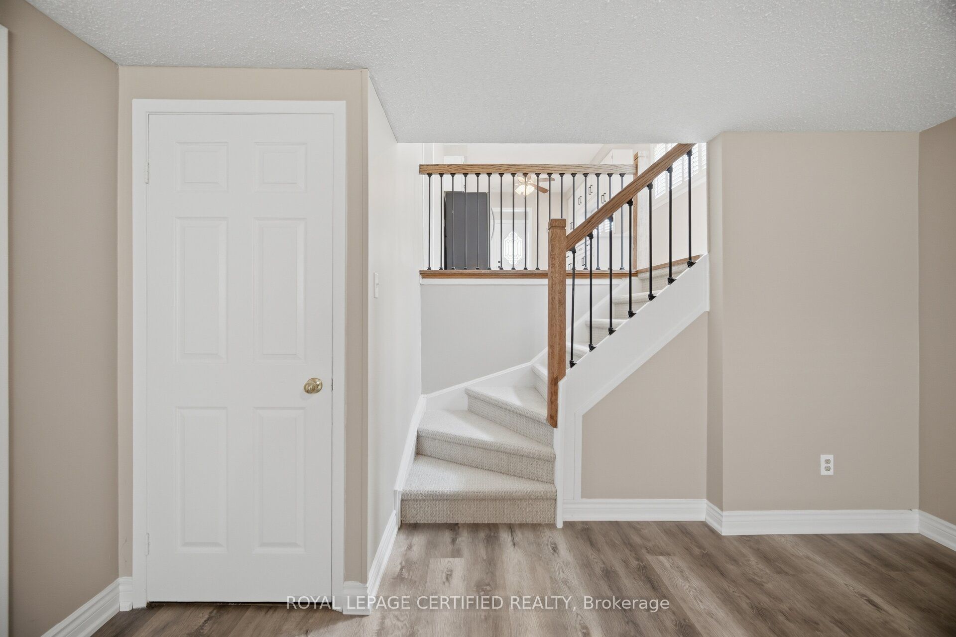 33 Grassmere Crescent Property Photo 29
