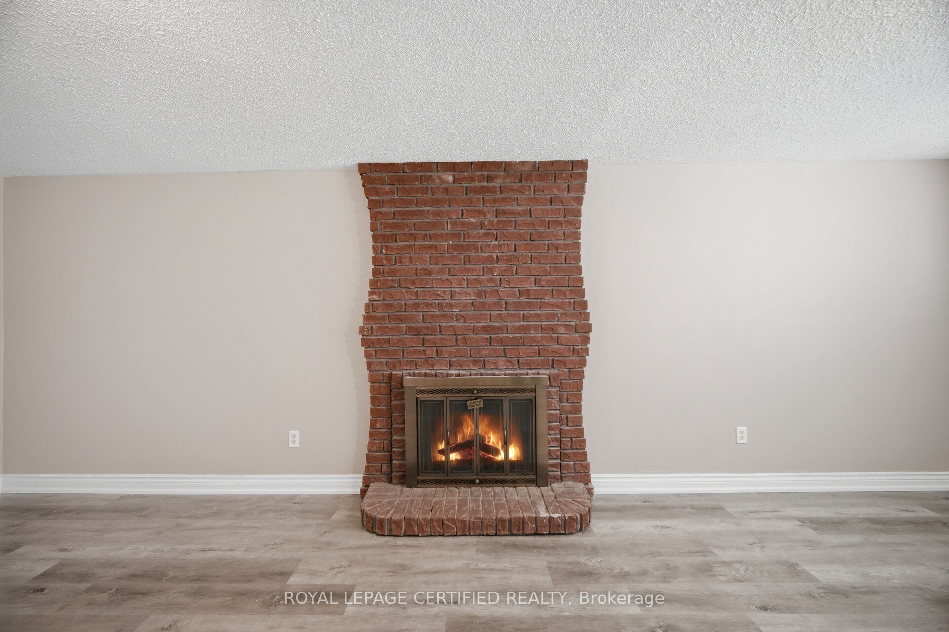 33 Grassmere Crescent Property Photo 31