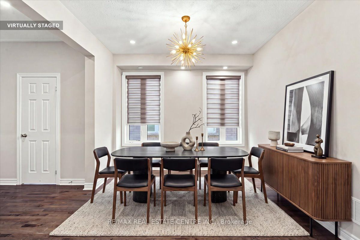 1053 Job Crescent Property Photo 6