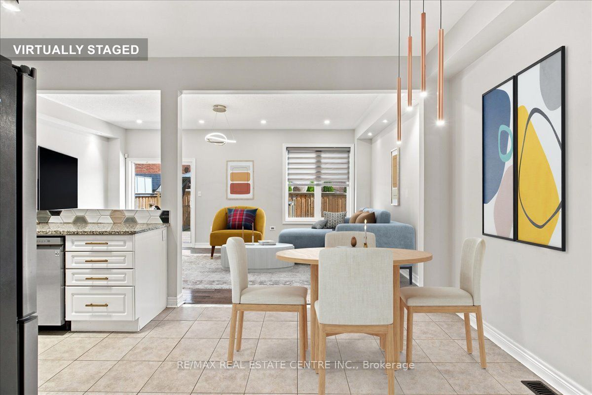 1053 Job Crescent Property Photo 7