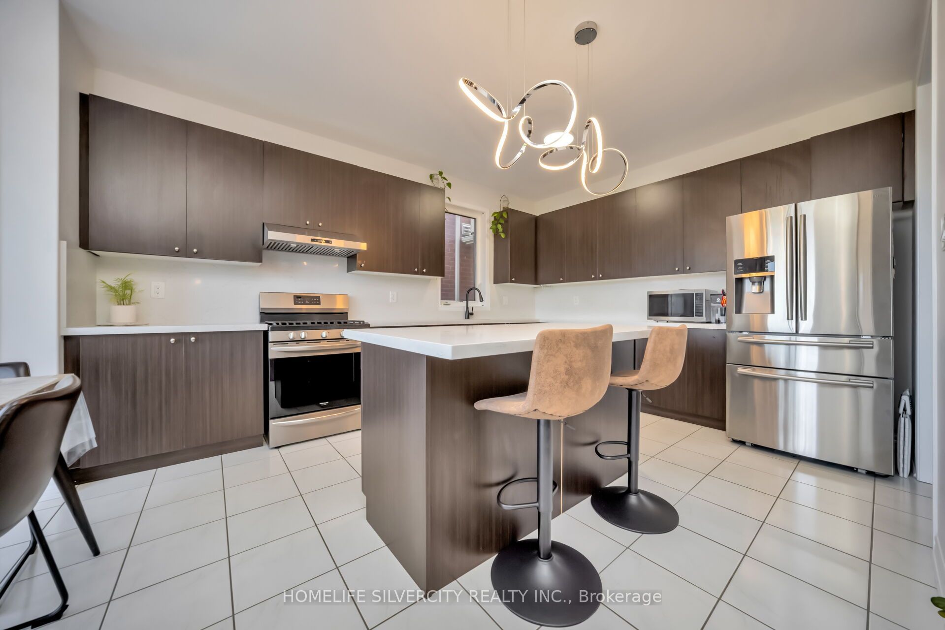 60 Tysonville Circle Property Photo 14