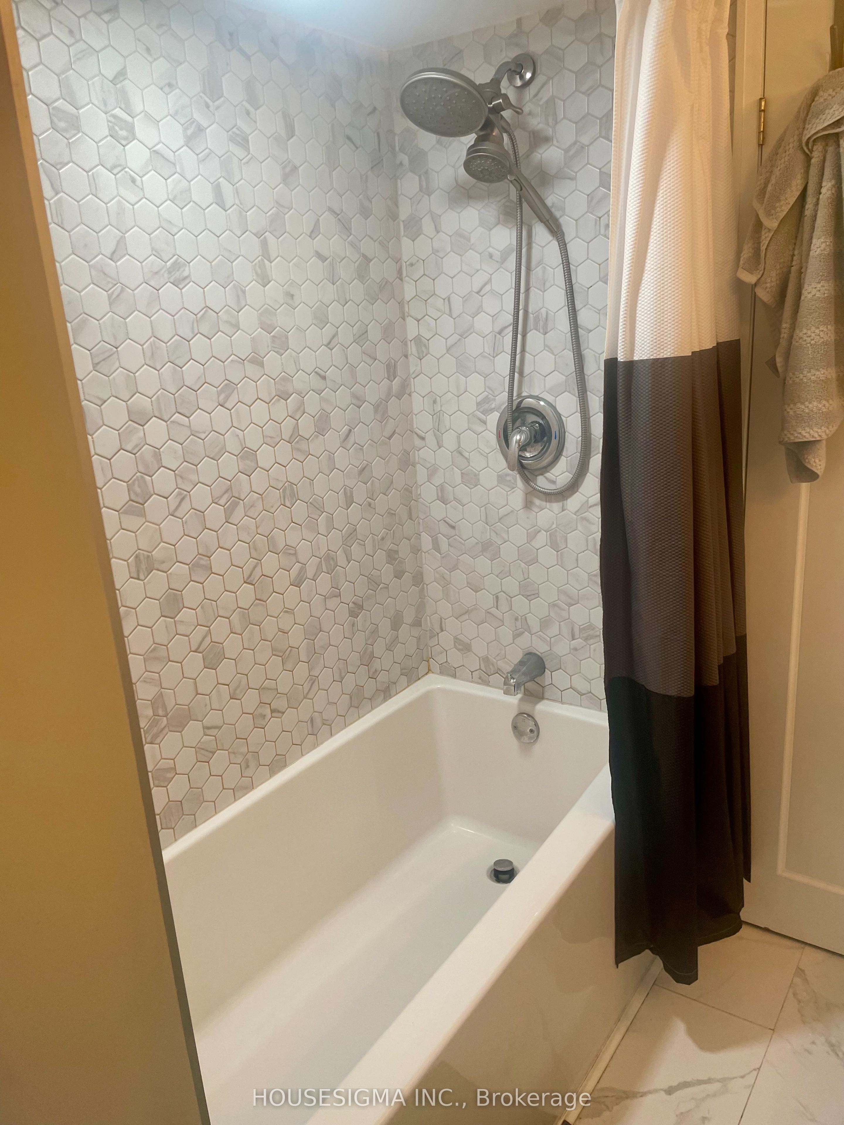 1486 Barker Avenue Property Photo 23