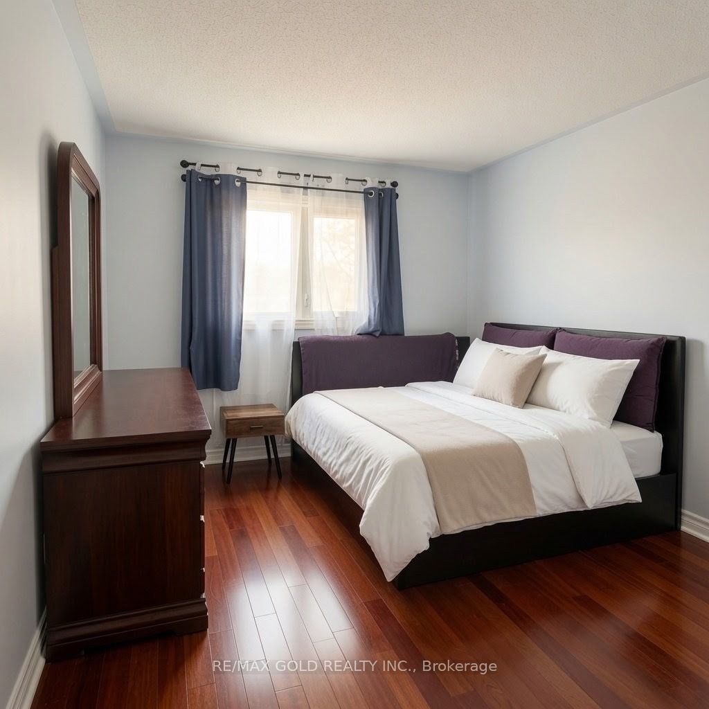 711 Ashprior Avenue Property Photo 5