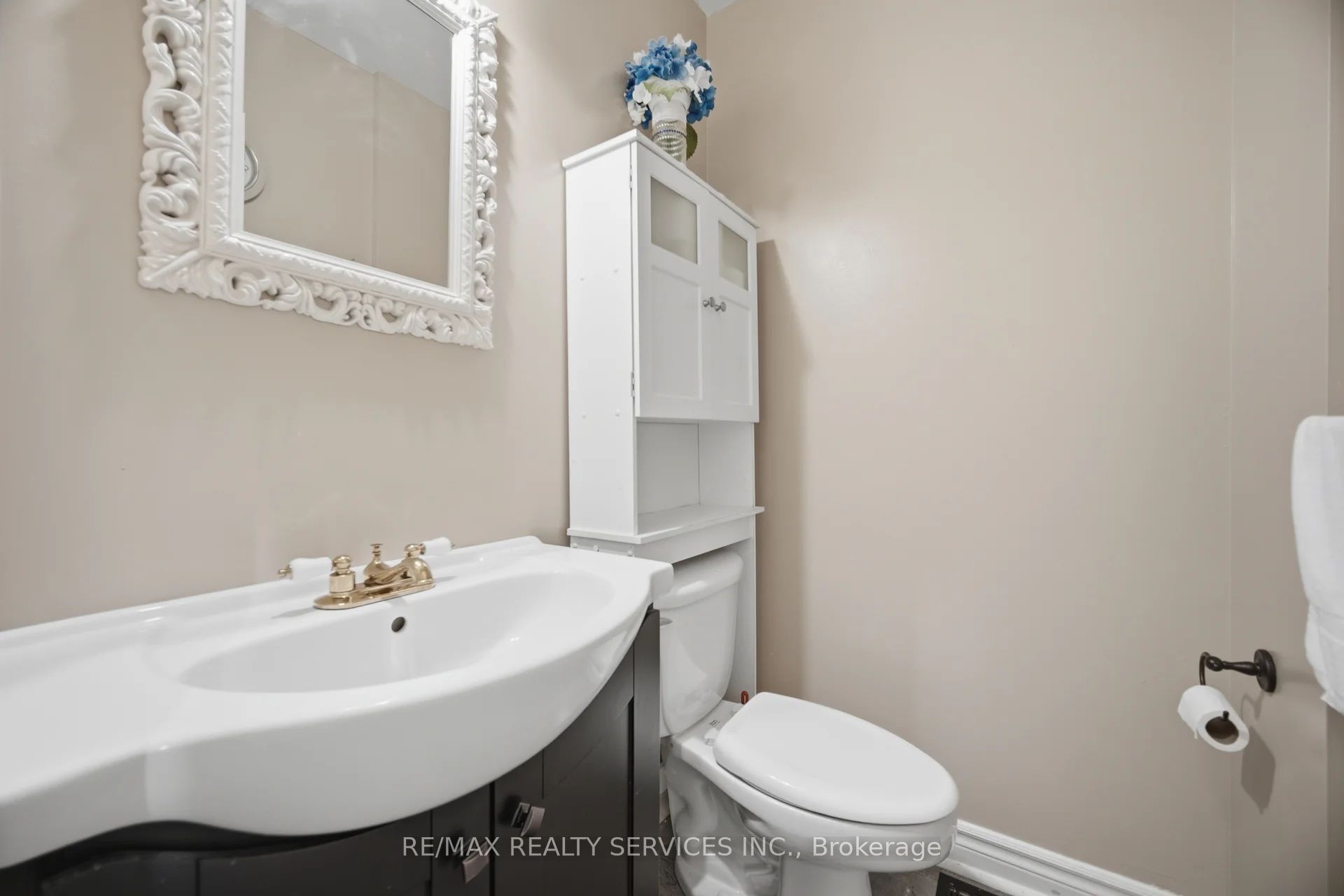 10 Hartnell Square Property Photo 13