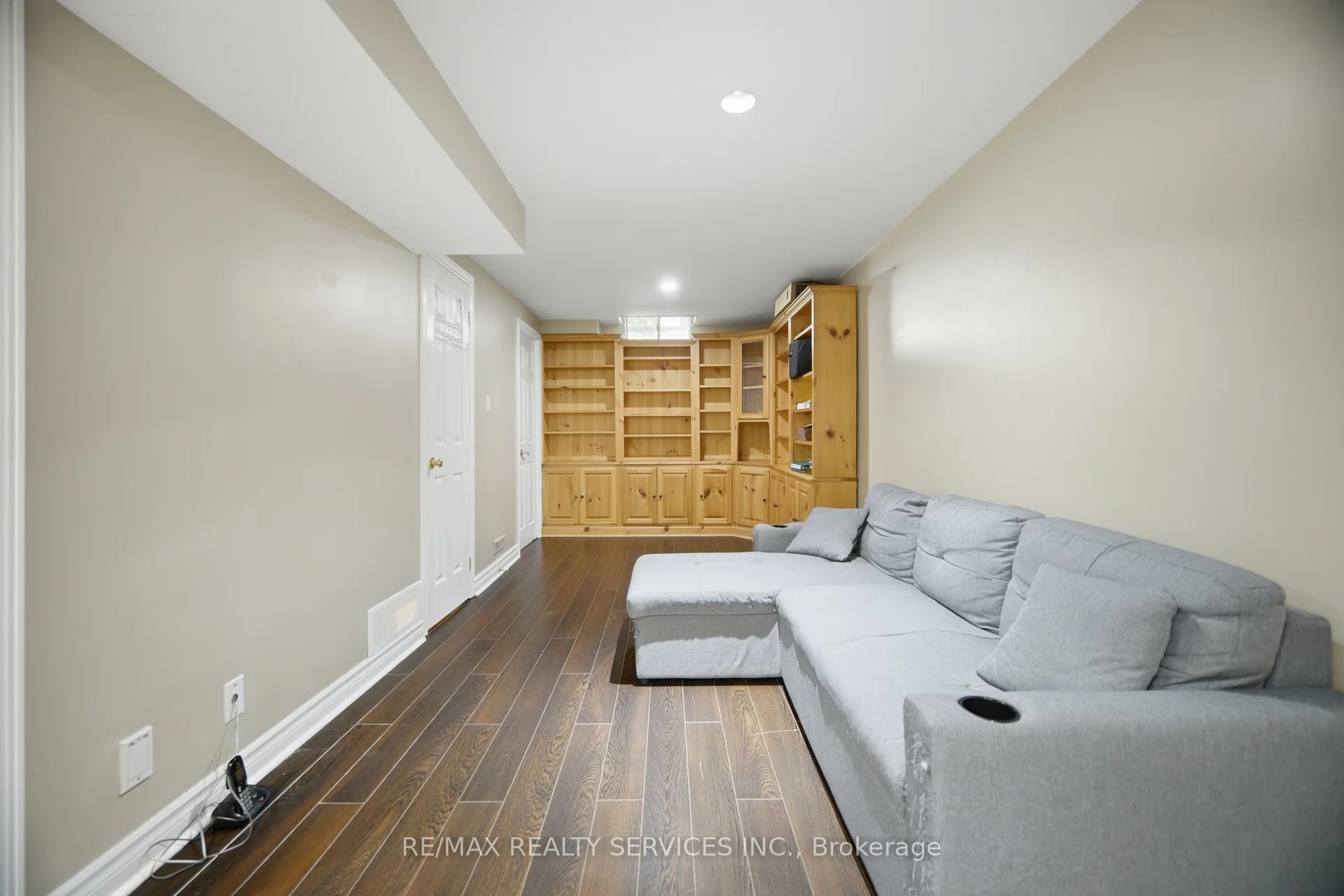 10 Hartnell Square Property Photo 24