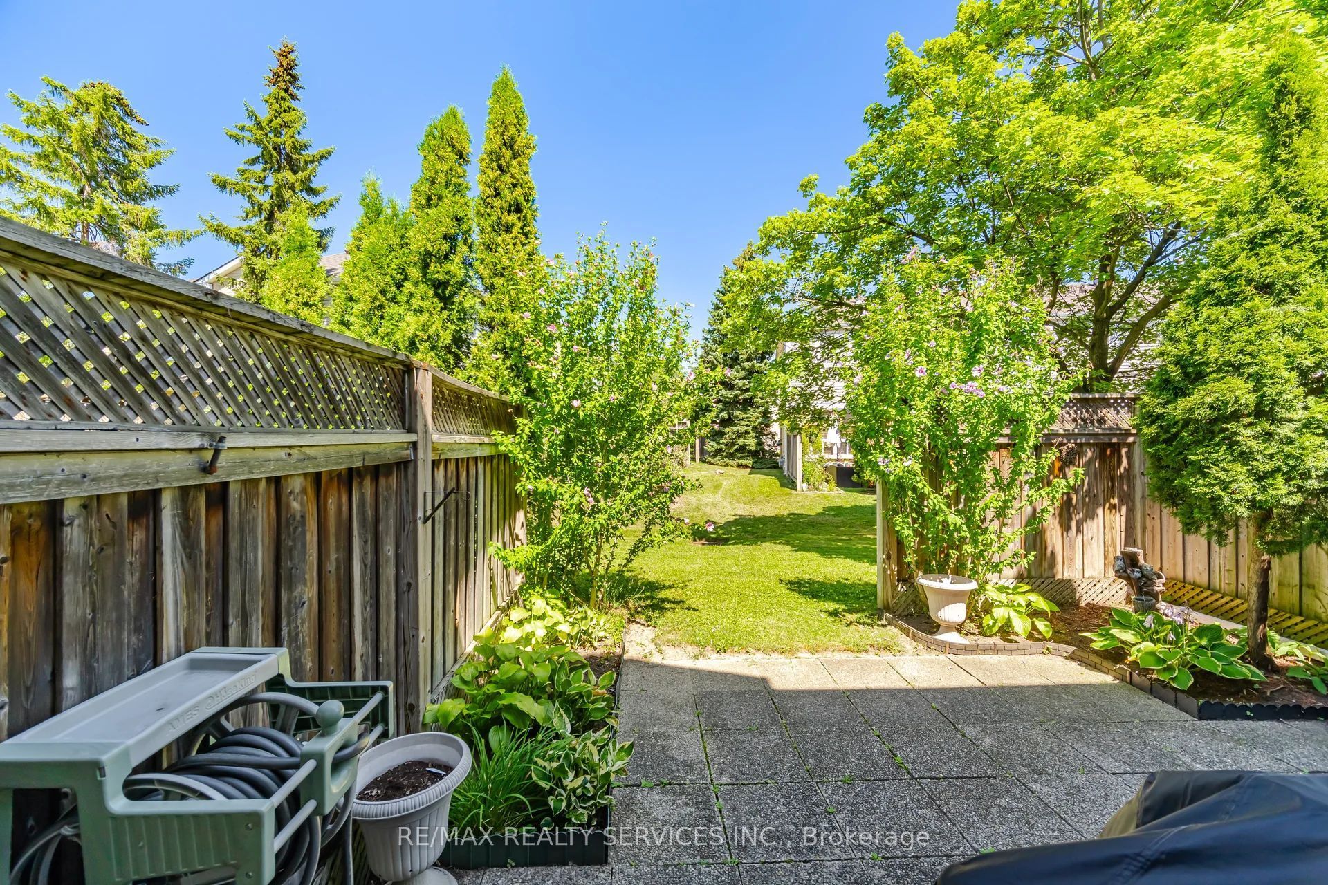 10 Hartnell Square Property Photo 30