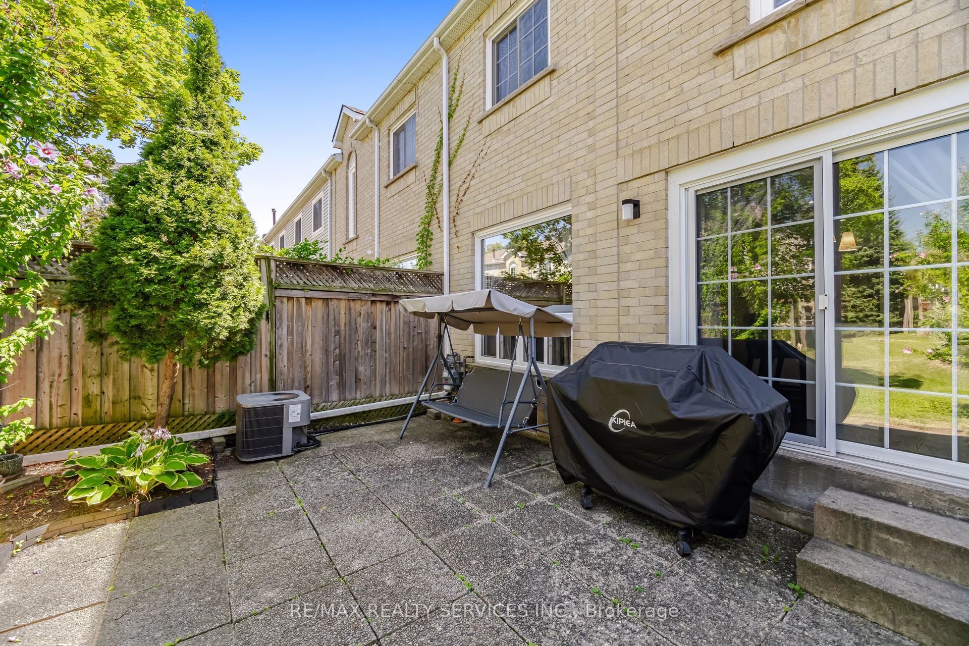 10 Hartnell Square Property Photo 31