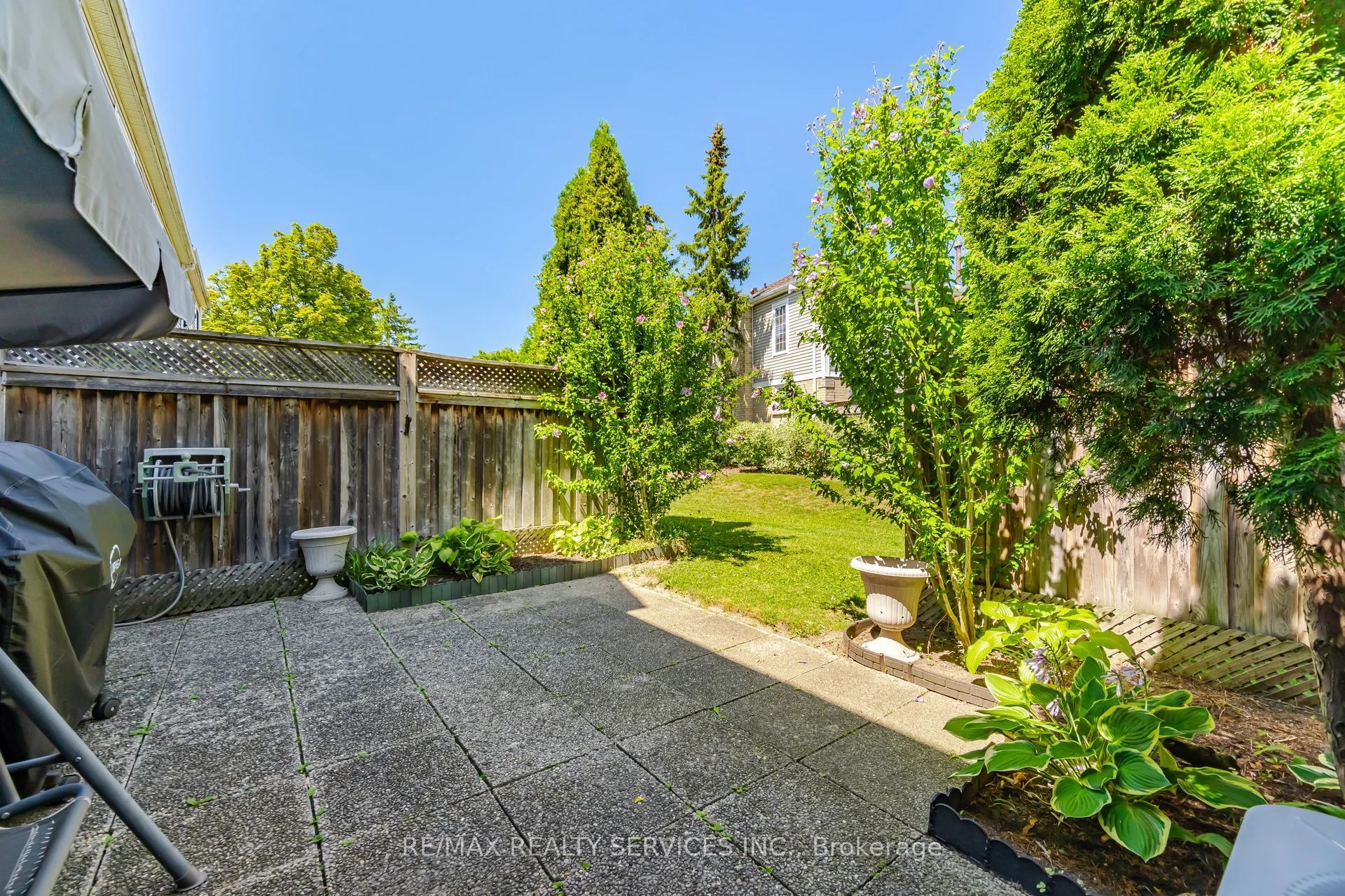 10 Hartnell Square Property Photo 32