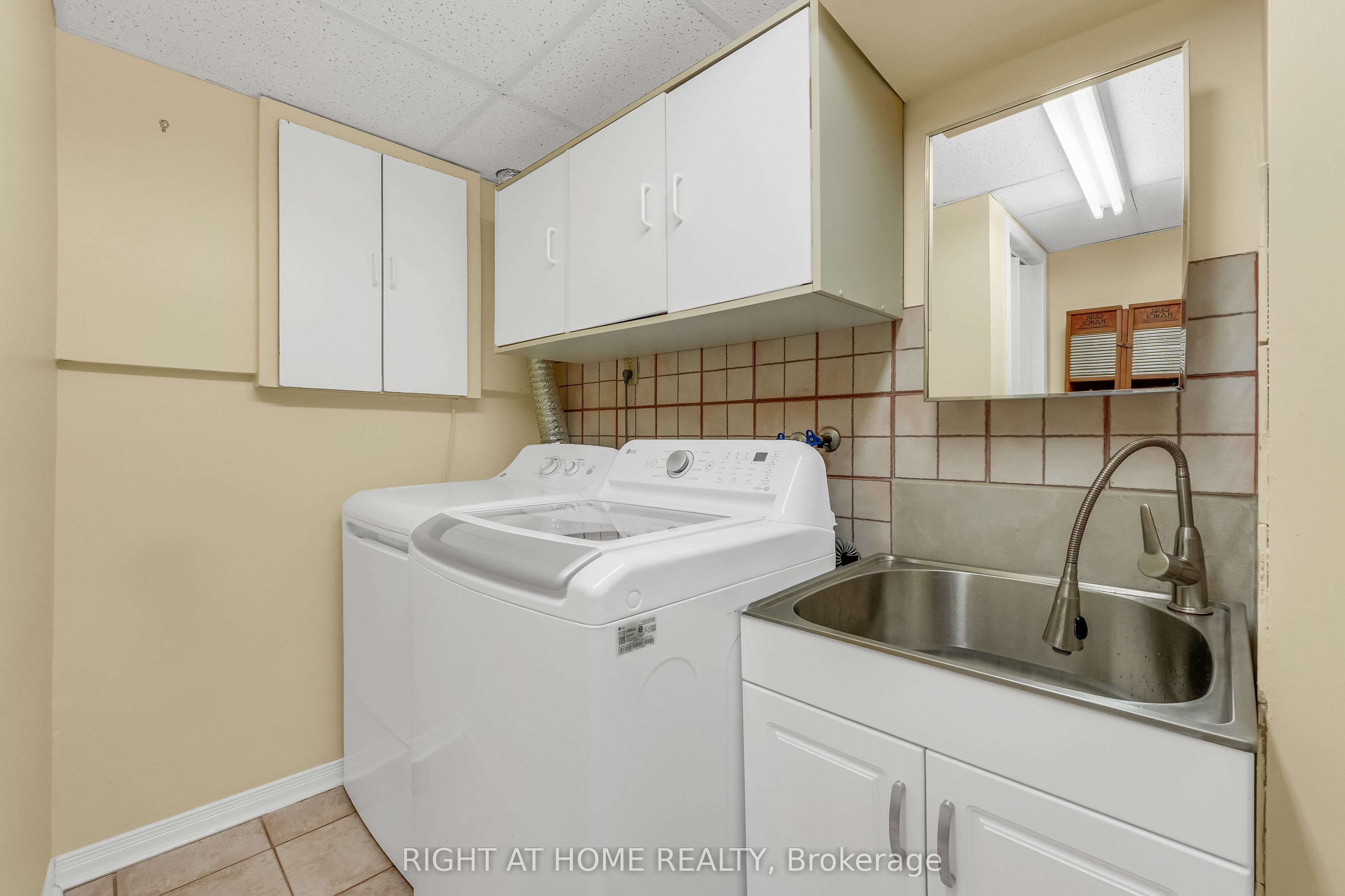 4516 Donegal Drive Property Photo 38