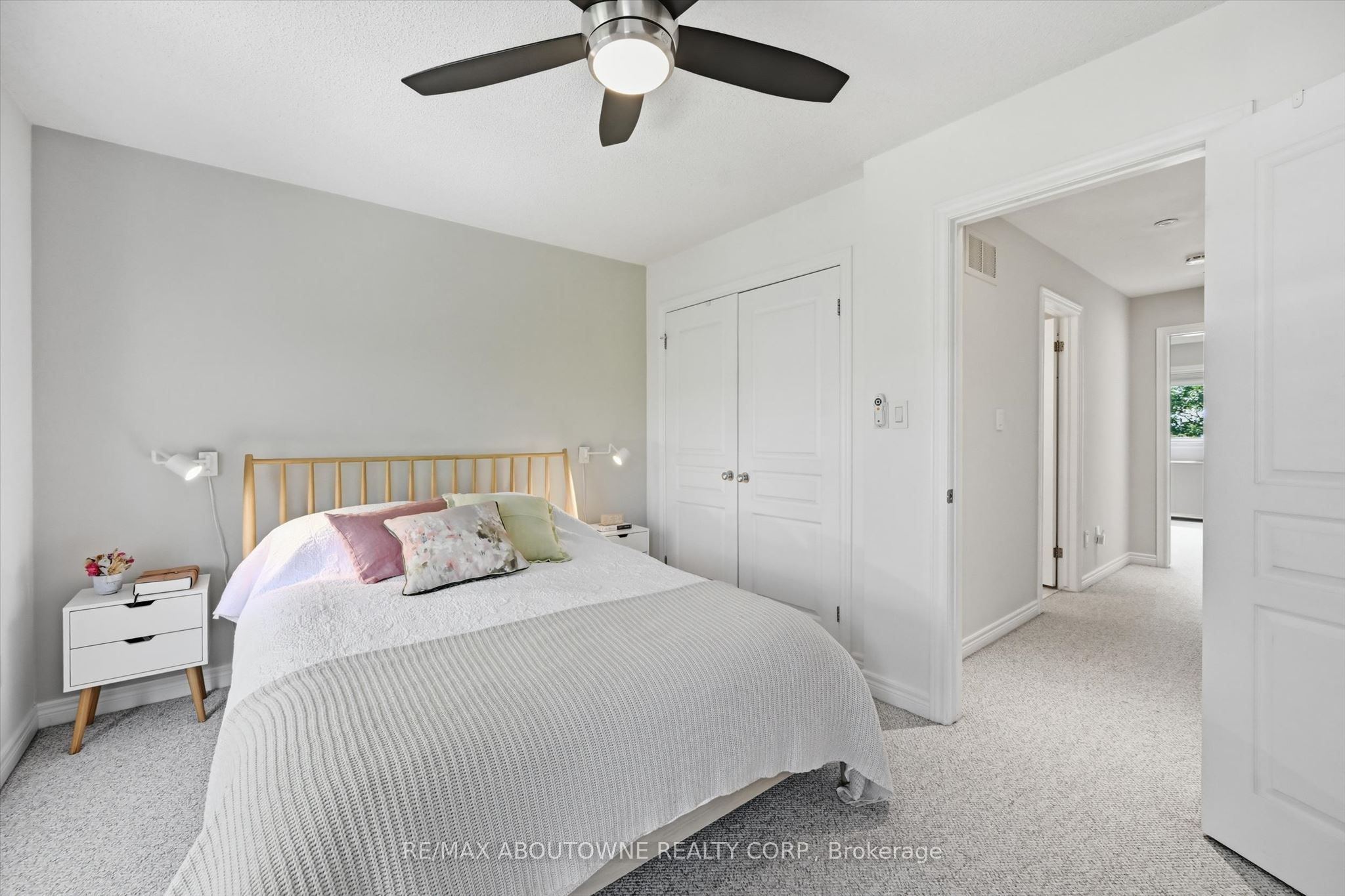 678 Rowley Common Property Photo 15