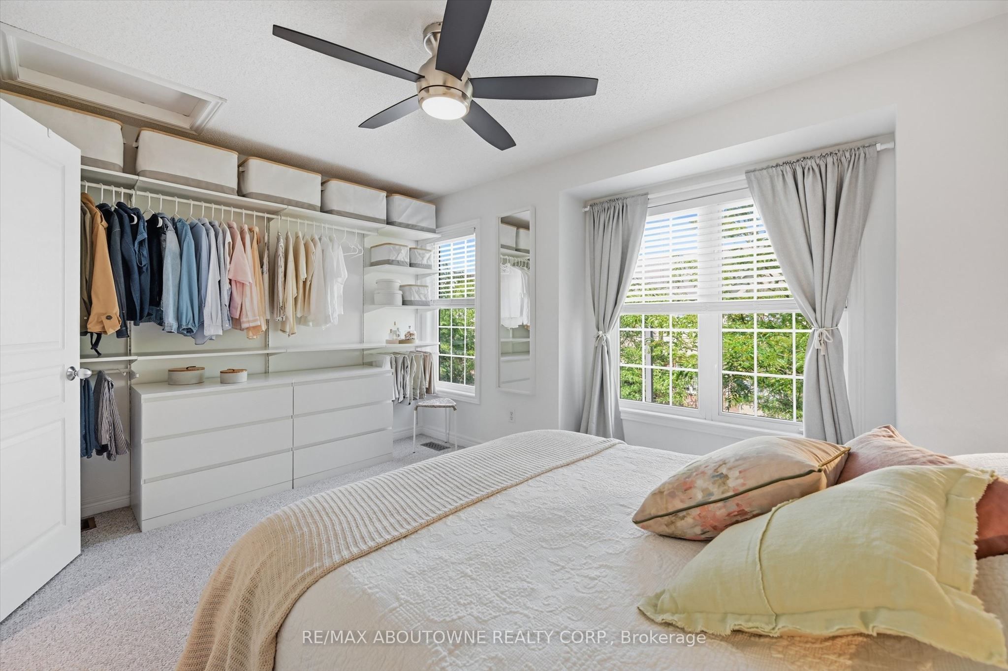 678 Rowley Common Property Photo 16