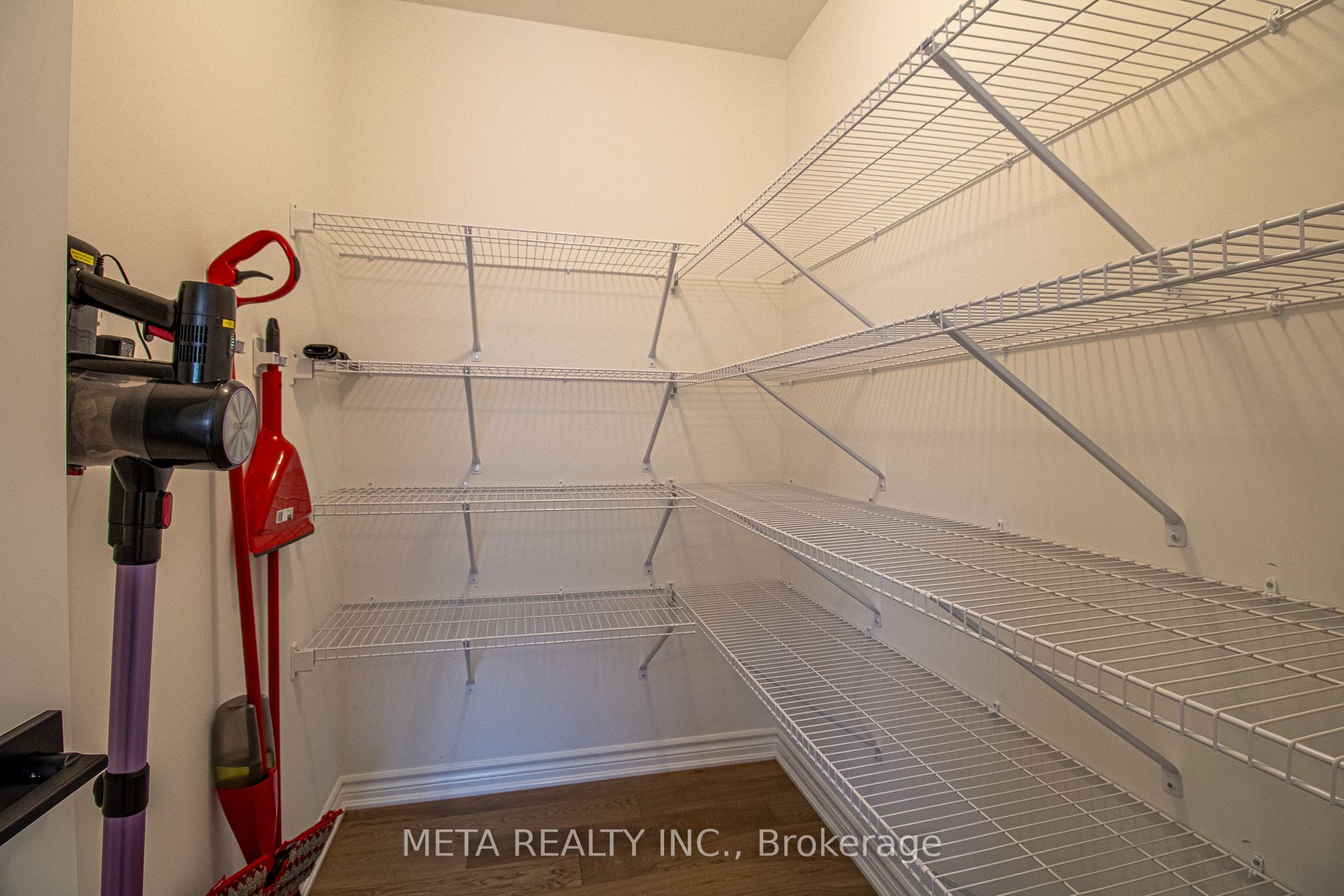 1359 William Halton Parkway Property Photo 11