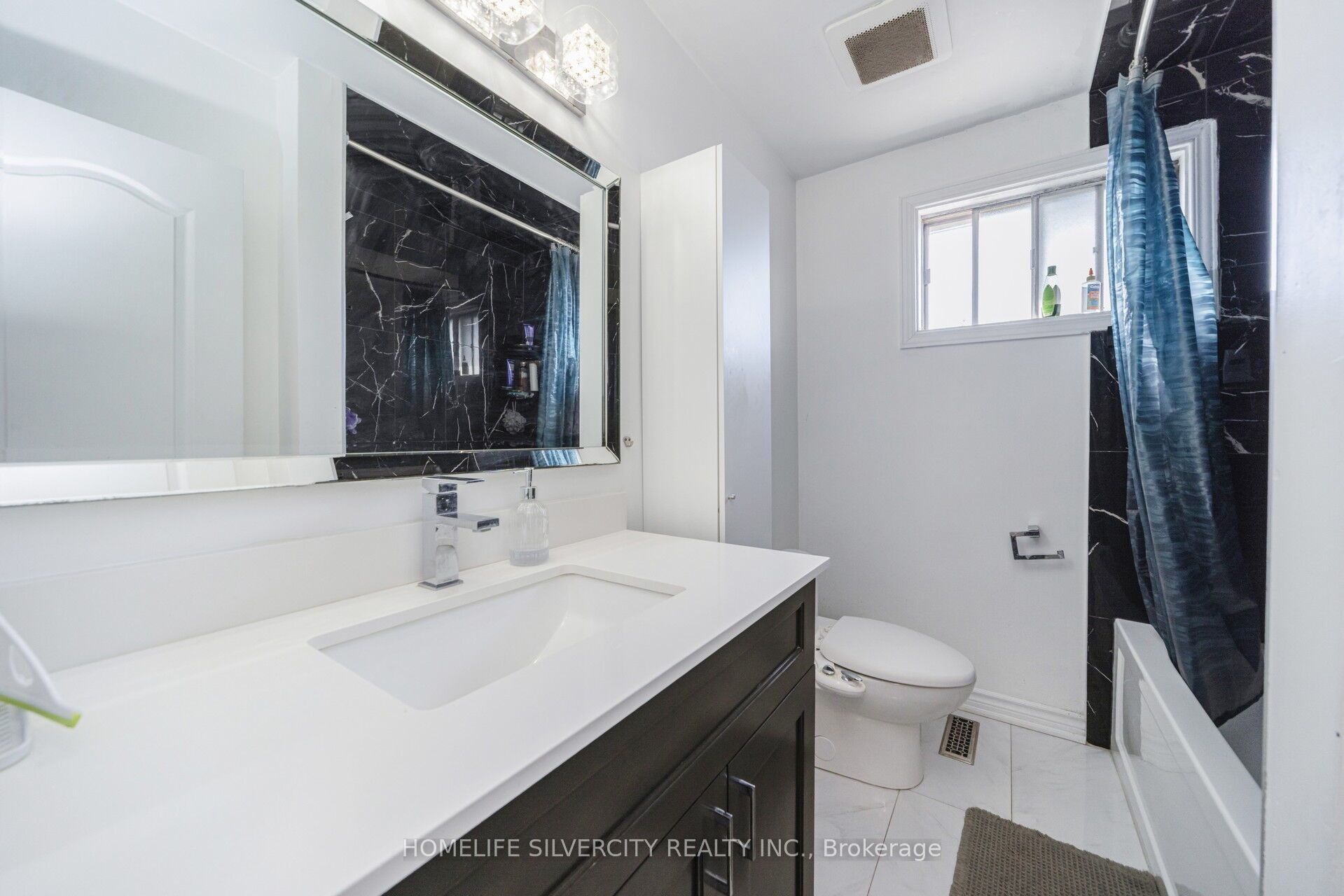 7582 Discus Crescent Property Photo 27